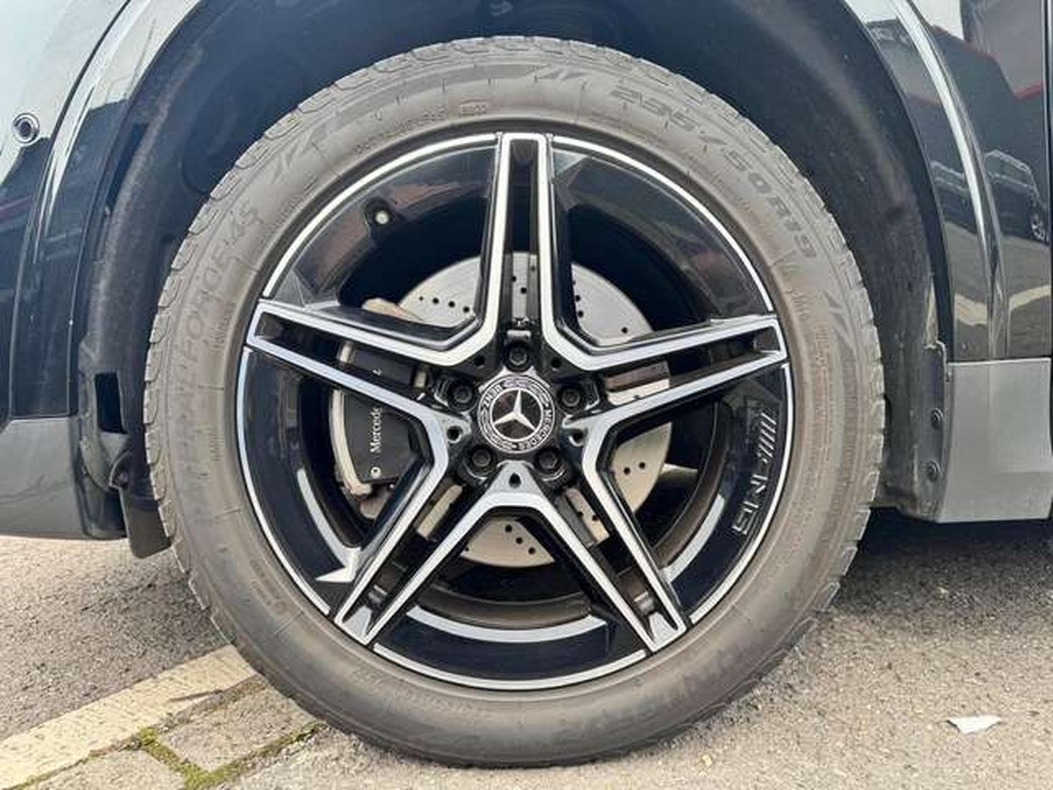 Mercedes GLA 250 GLA 250 e 8G-DCT Edition AMG Line (2024) - Foto 24
