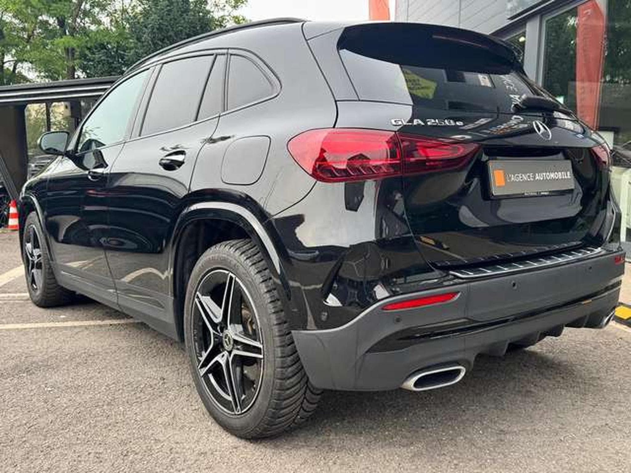 Mercedes GLA 250 GLA 250 e 8G-DCT Edition AMG Line (2024) - Foto 7