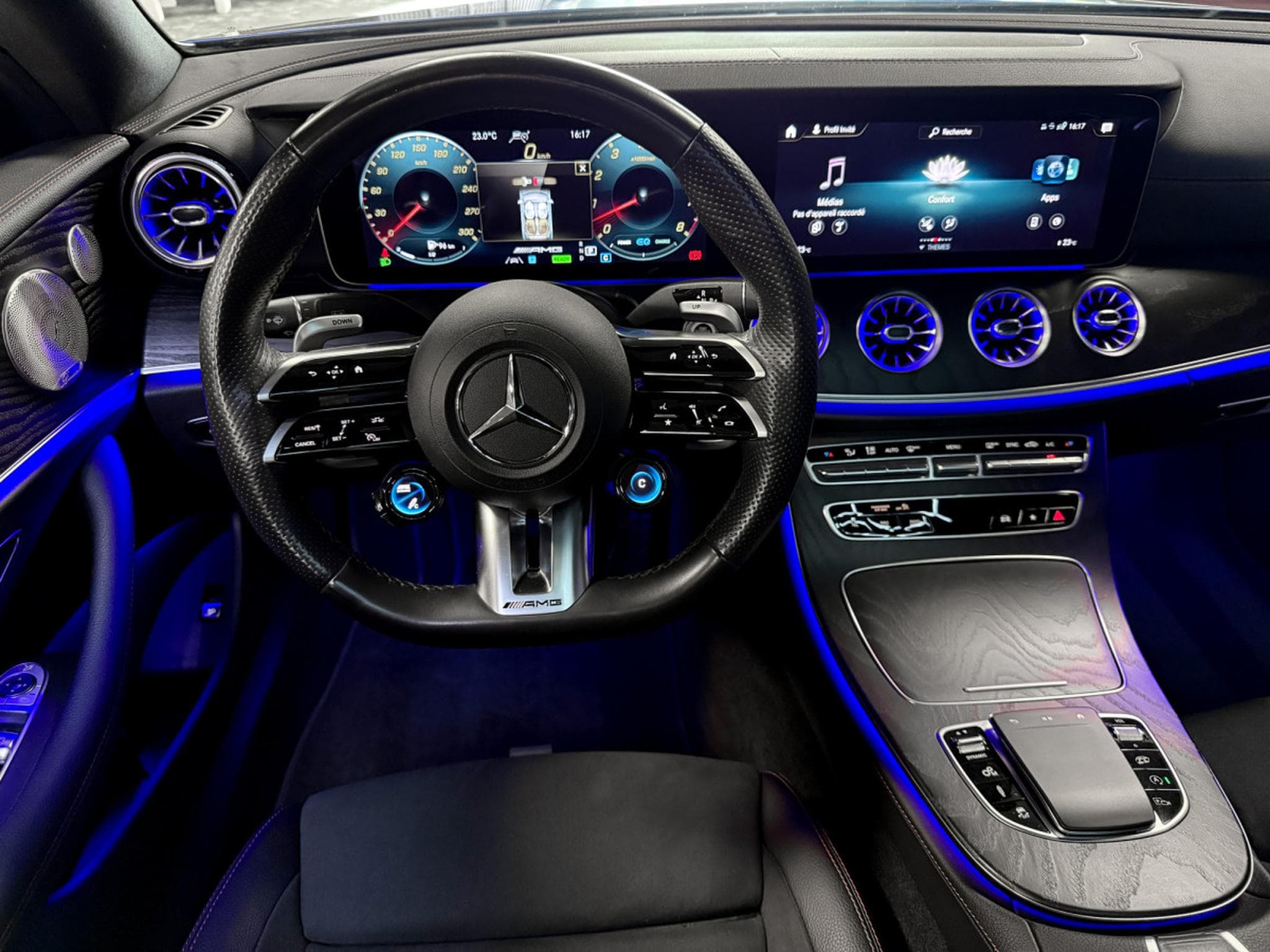 Mercedes E 53 AMG COUPE 4MATIC + / BURM. / PANO. / 360° / WARRANTY (2022) - Photo 13