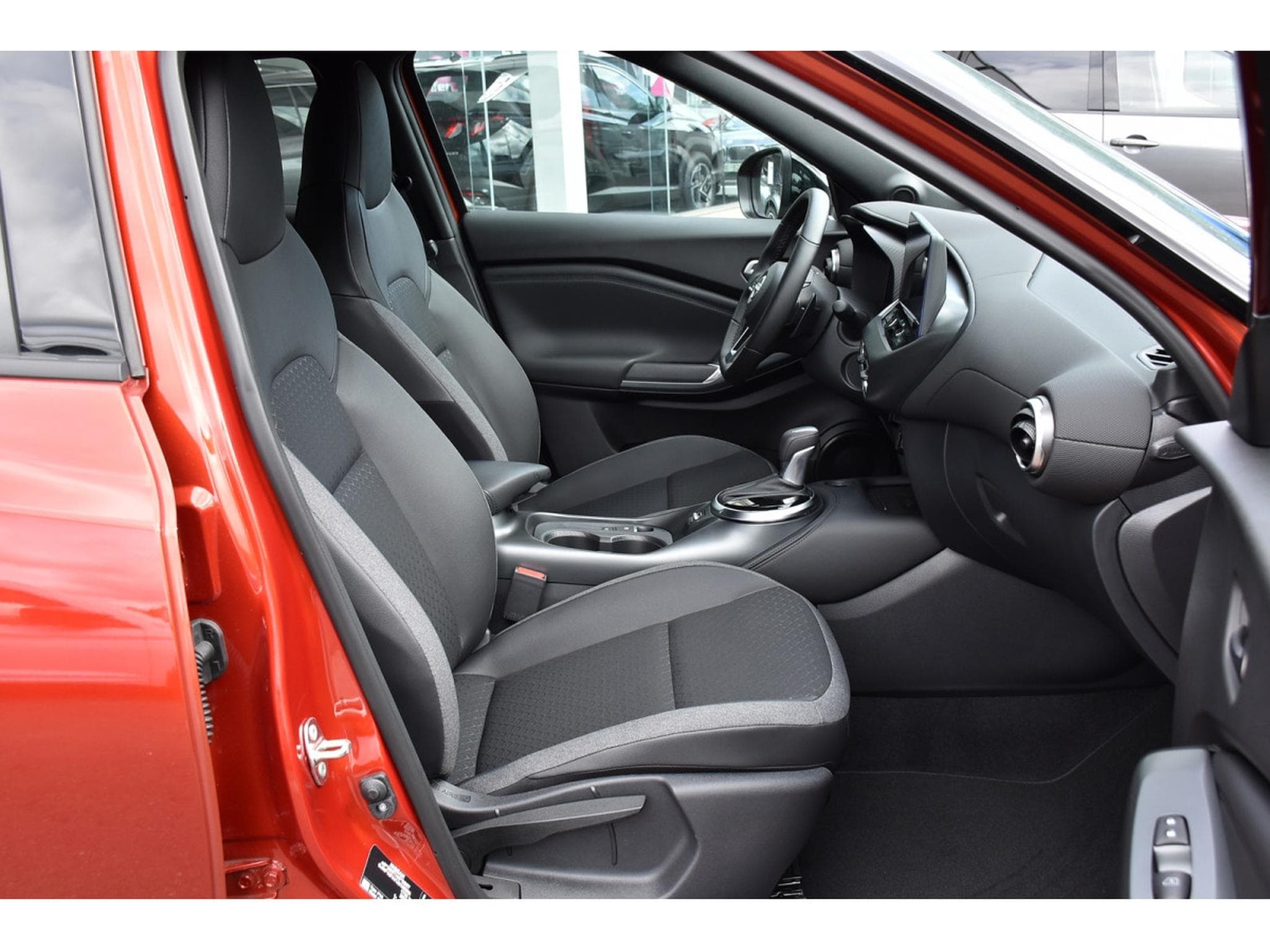 Nissan Juke 1.0 DIG-T N-Connecta 7DCT COLD PACK JA19 CAM NEUF (2026) - Photo 7