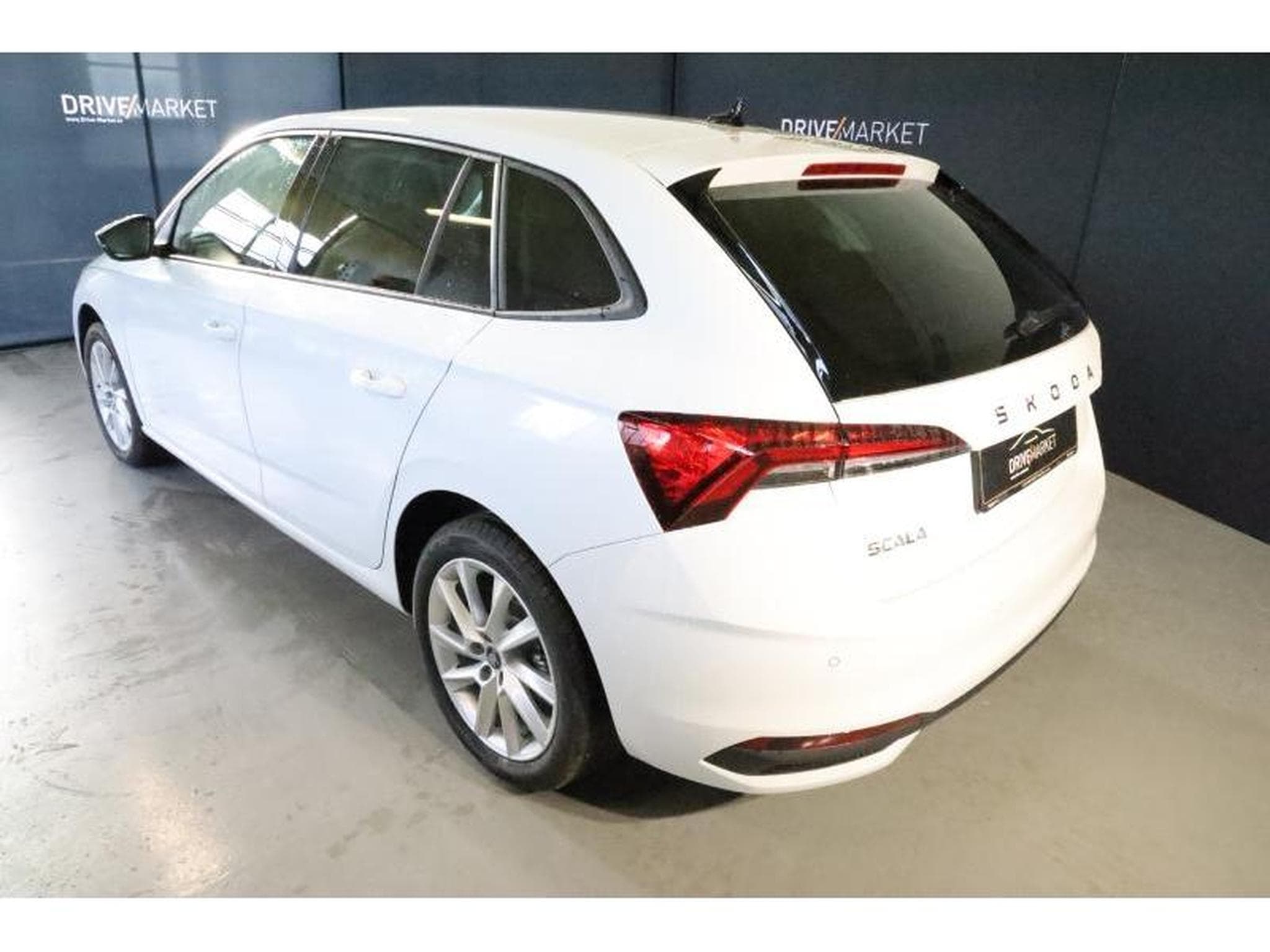 Skoda Scala Selection (2025) - Foto 3