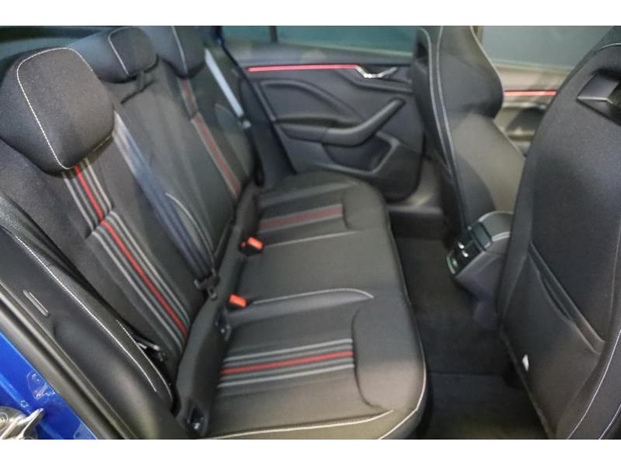 Skoda Kamiq Monte Carlo (2024) - Photo 13