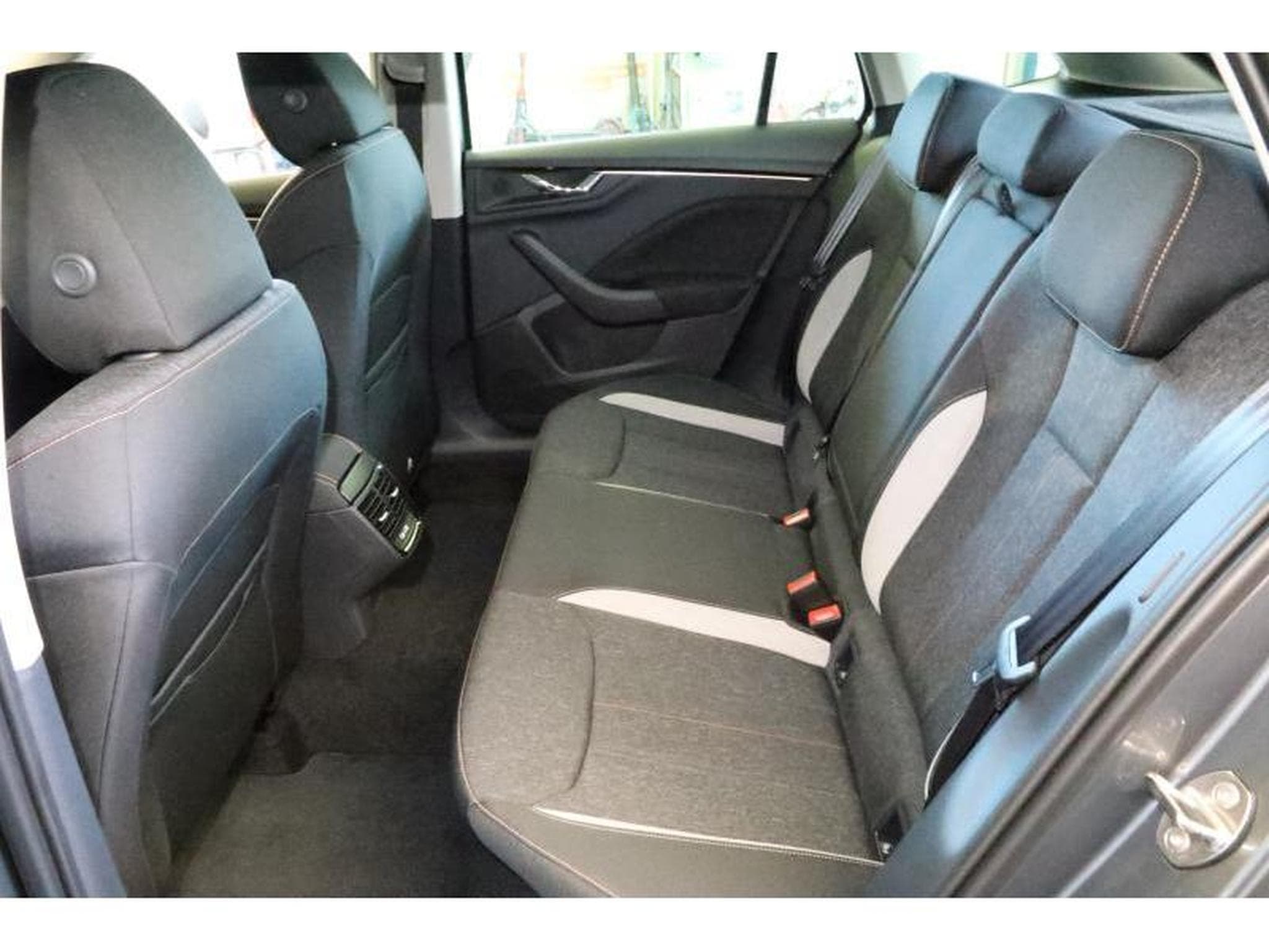 Skoda Scala Selection (2025) - Photo 9
