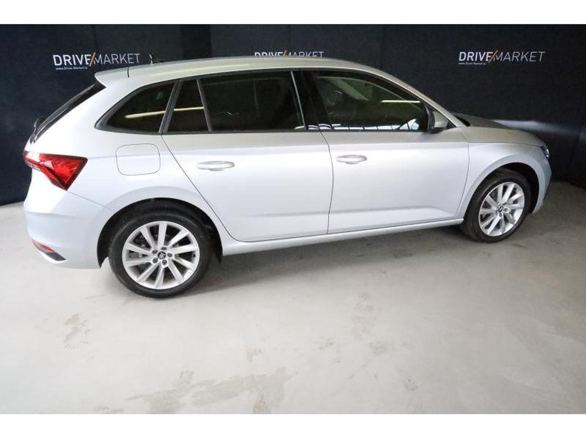 Skoda Scala Selection (2025) - Foto 18