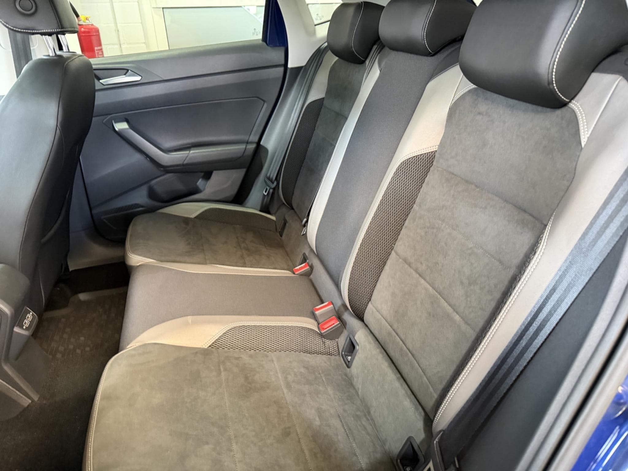 VW Polo R-LINE 115 PS (2019) - Photo 5