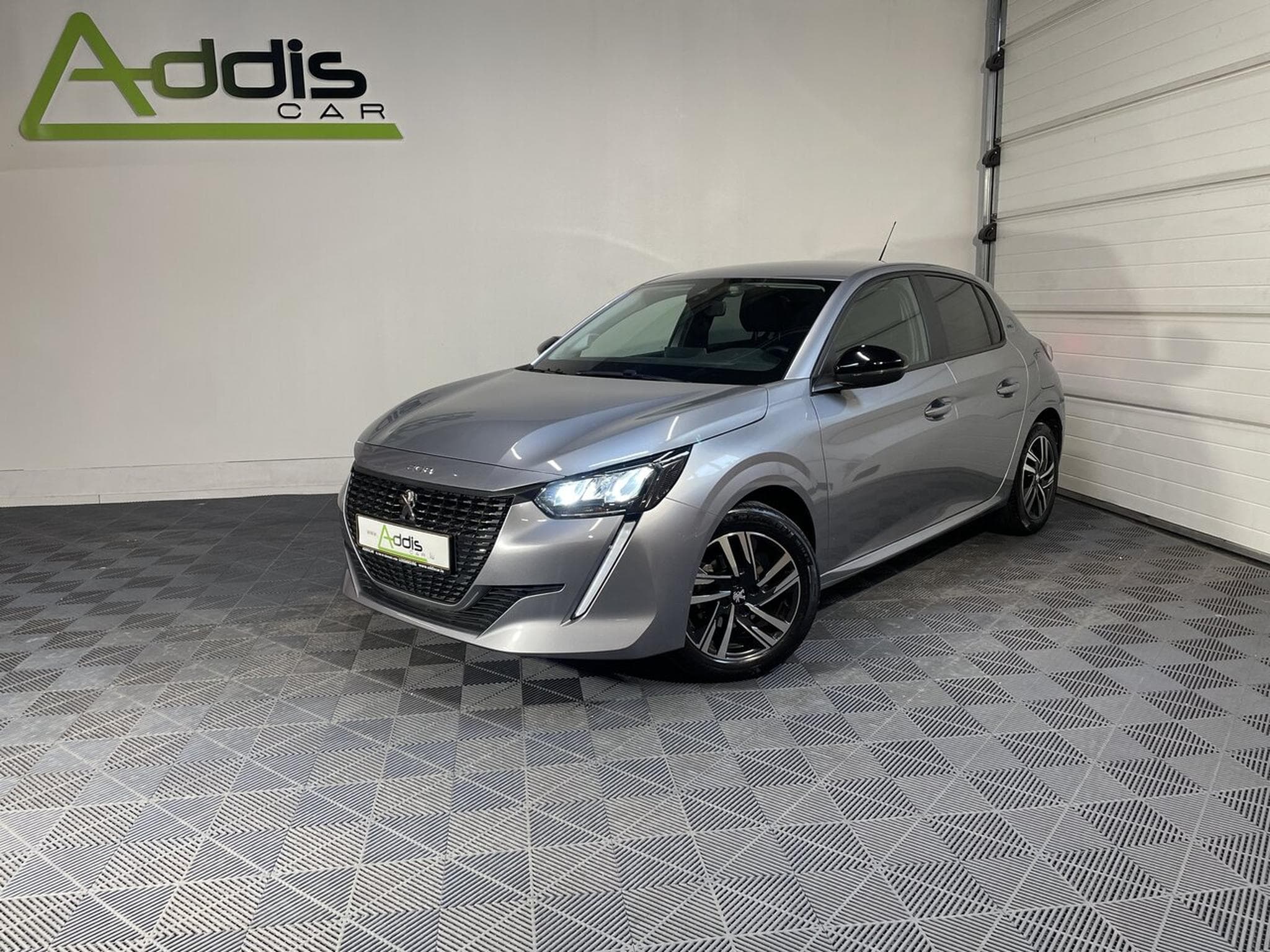 Peugeot 208 1.2 ESSENCE 75 CV STYLE CARPLAY 5P (2023) - Photo 1