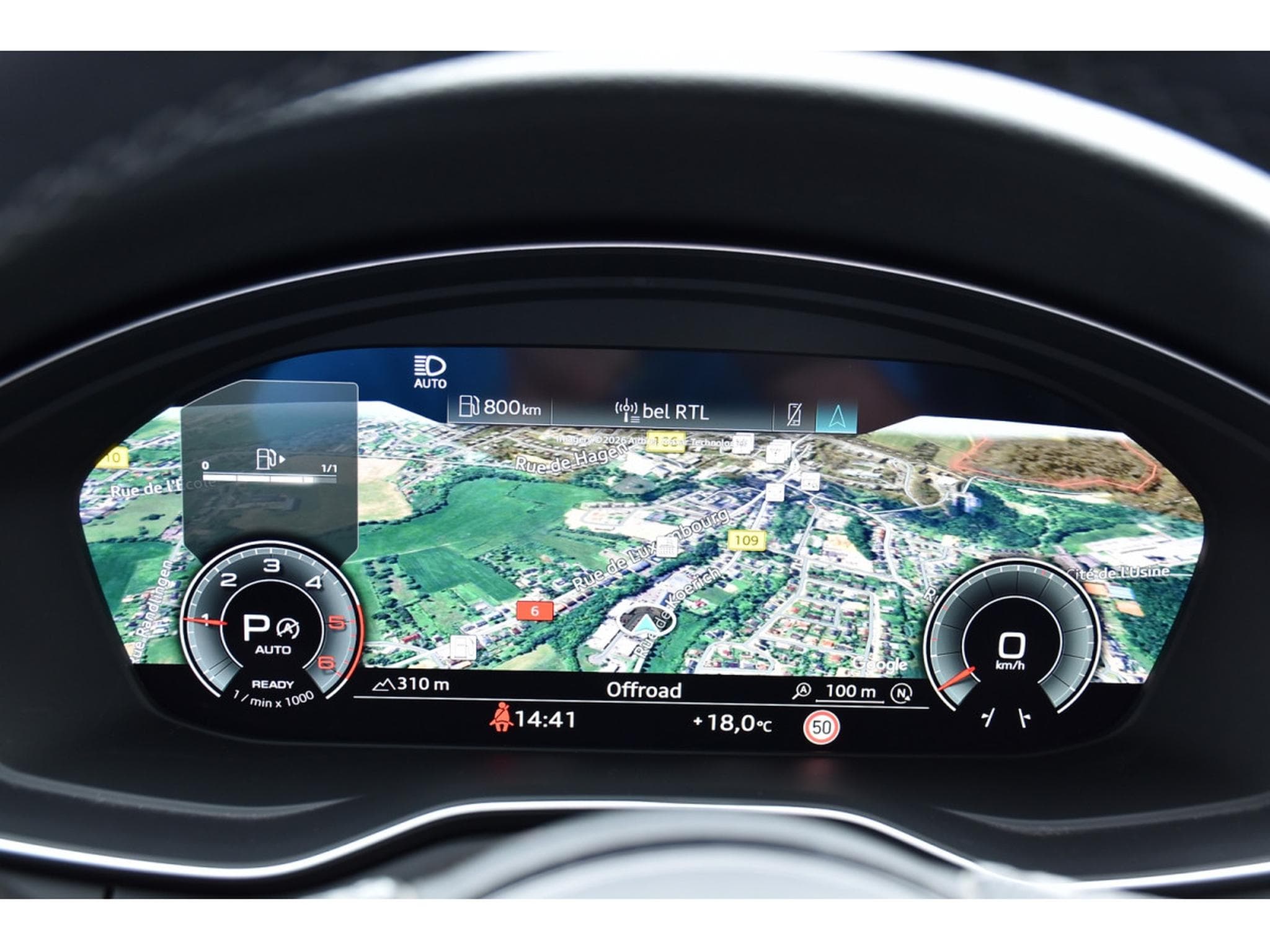 Audi A5 Sportback 30 TDI S-Line S-Tronic REGUL LANE GPS 1° MAIN (2024) - Photo 17