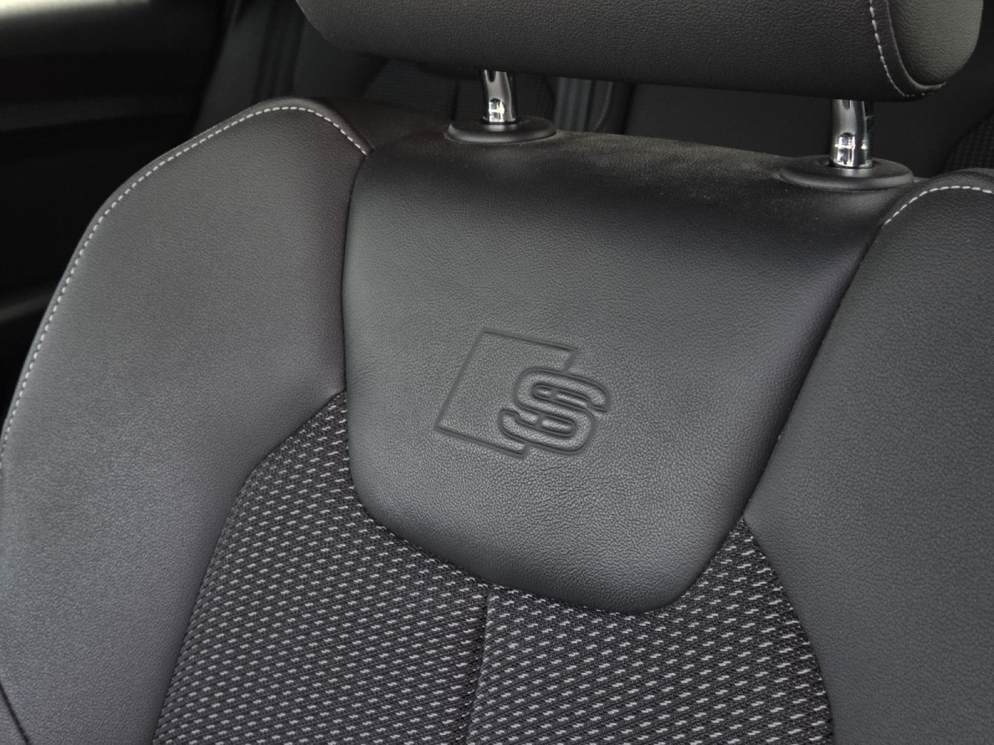 Audi A1 SPORTBACK 30TFSI ADVANCED S-LINE INT. (2020) - Photo 10