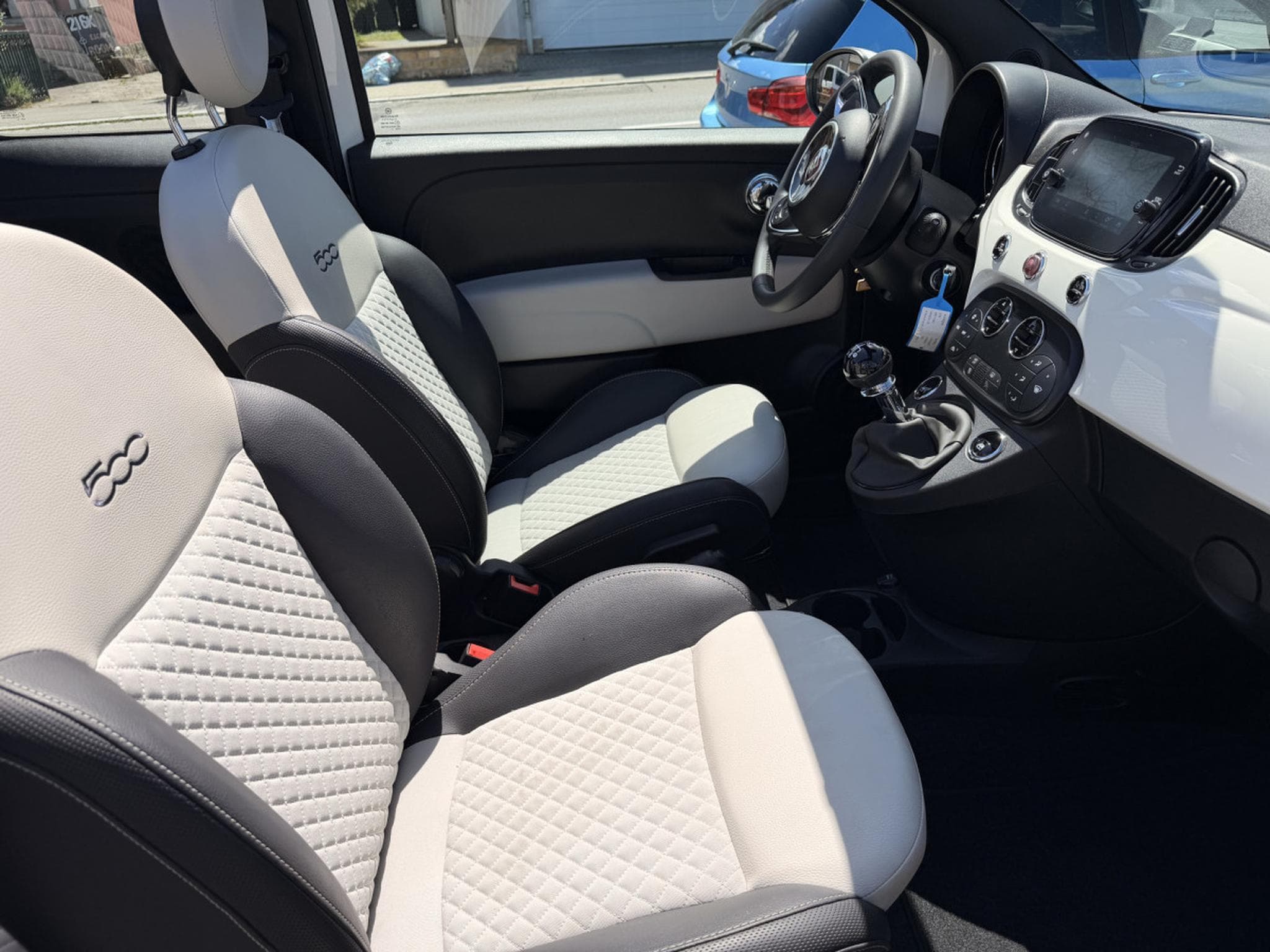 Fiat 500 Cabriolet 1.0 70 Dolce Vita (2021) - Photo 15