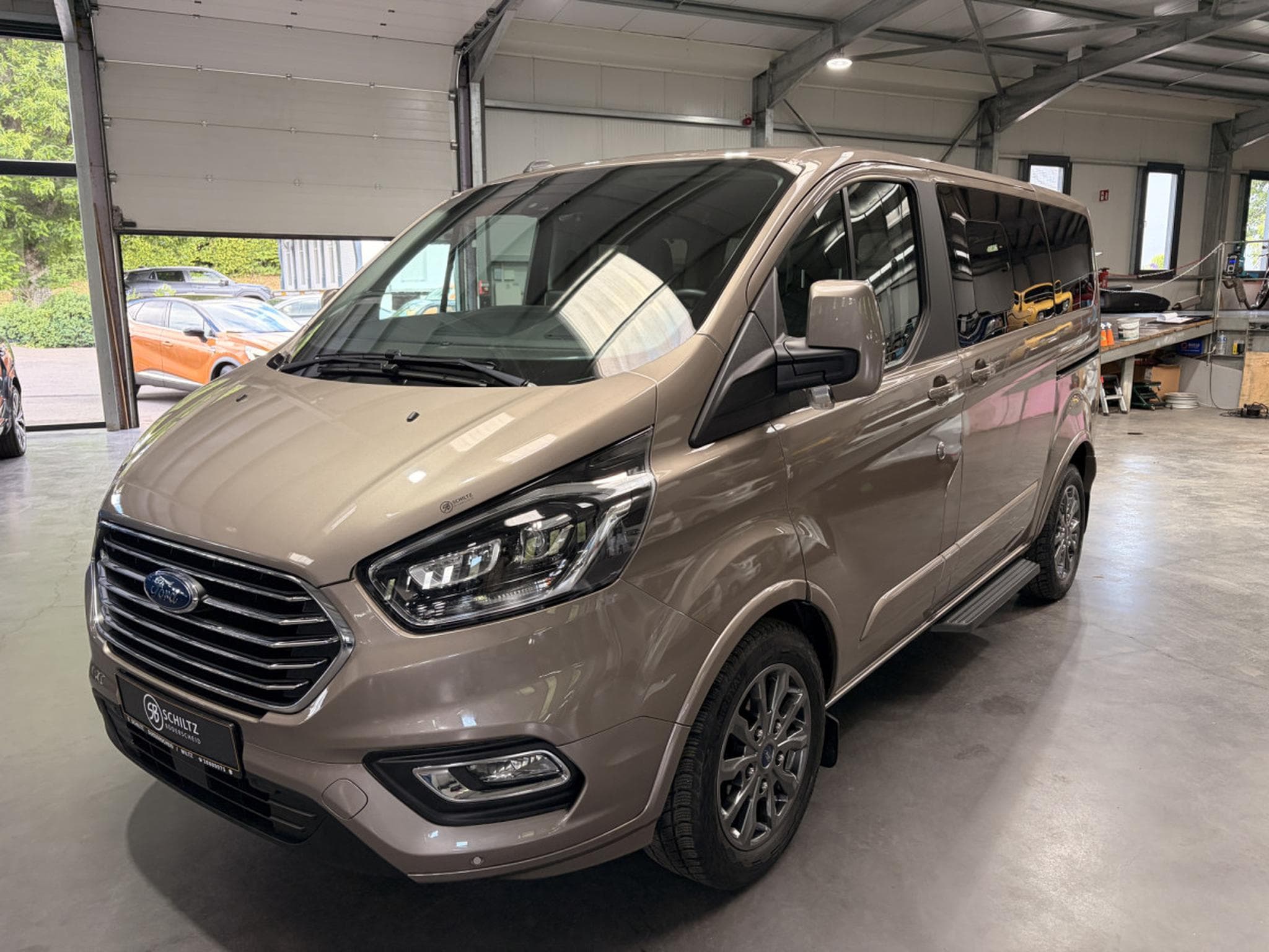 Ford Tourneo 2.0 TDCi L1H1 170HP 8S (2022) - Photo 5