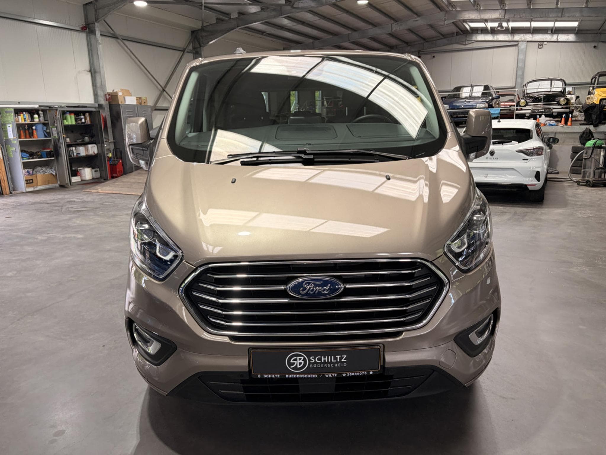 Ford Tourneo 2.0 TDCi L1H1 170HP 8S (2022) - Photo 6