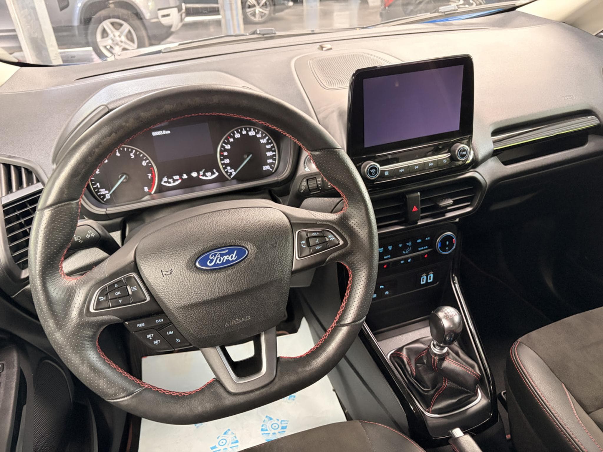 Ford EcoSport 1.0 EcoBoost ST Line (2022) - Photo 10