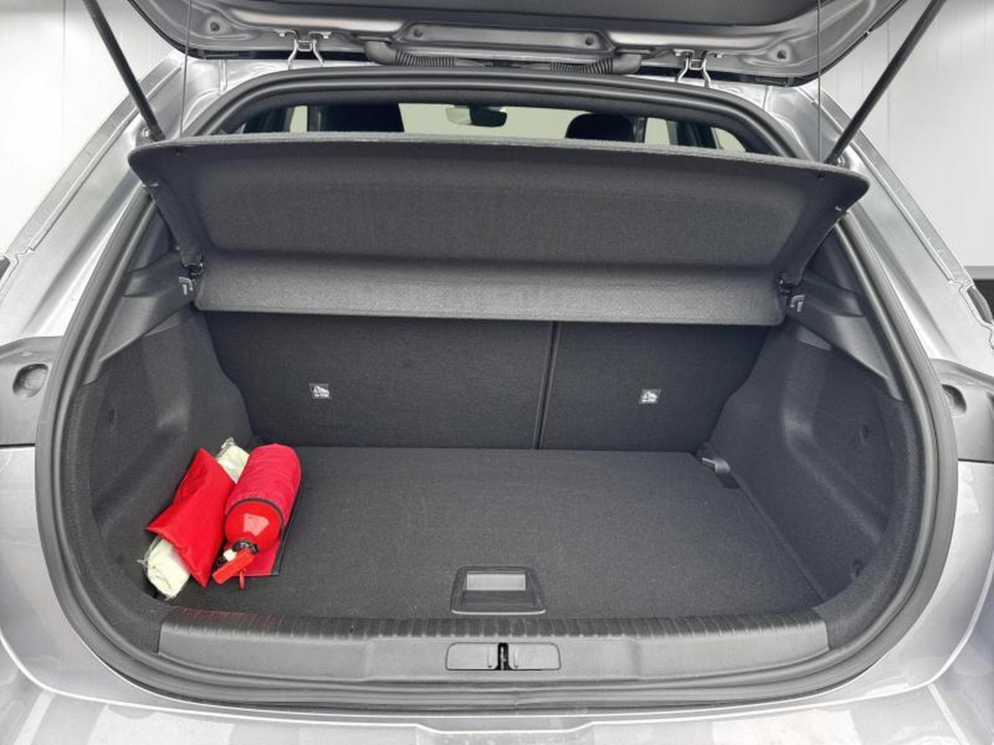 Opel Mokka Elegance (2025) - Photo 20