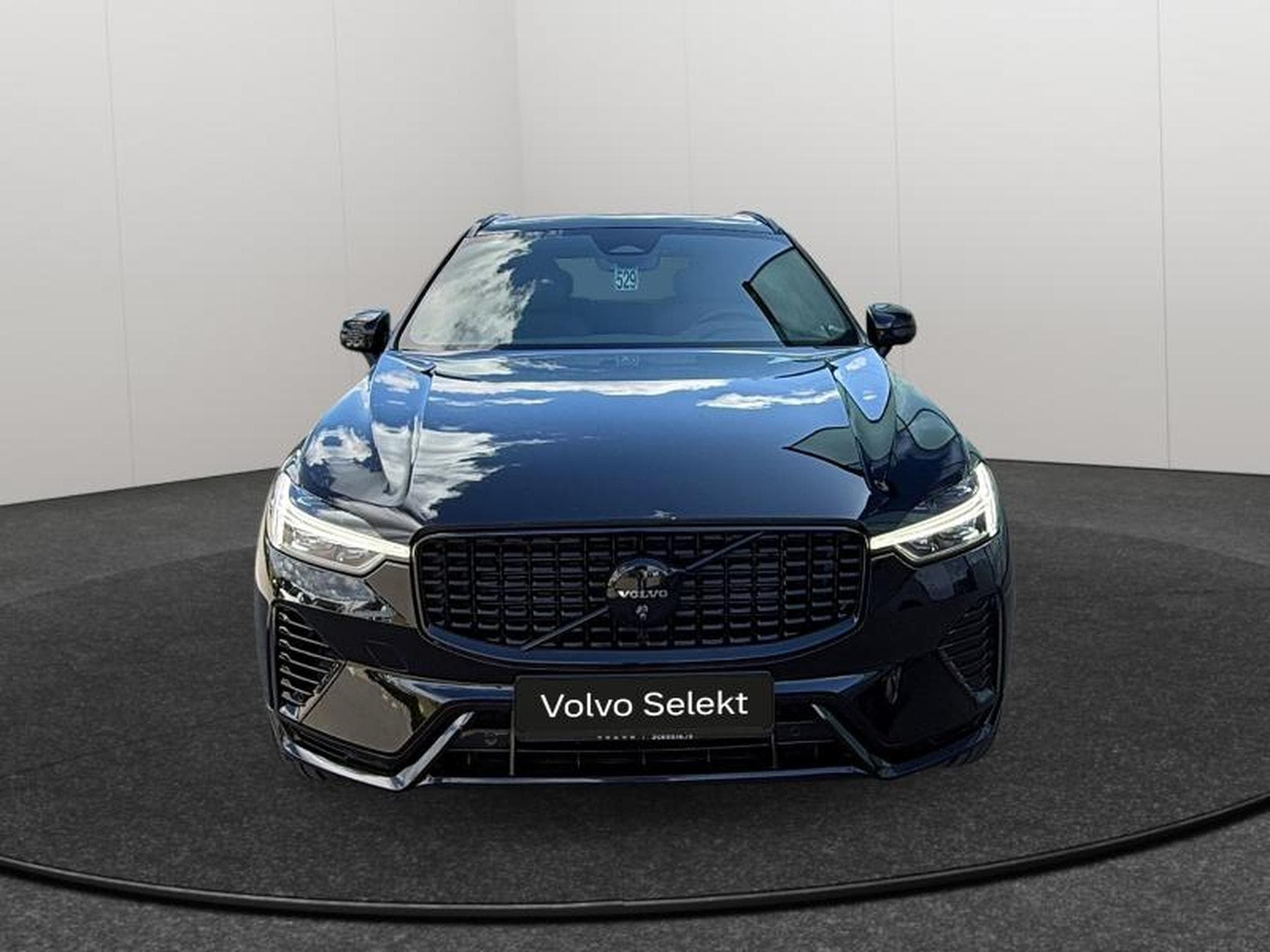 Volvo XC60 T6 Black Edition / Hybride (2024) - Foto 8