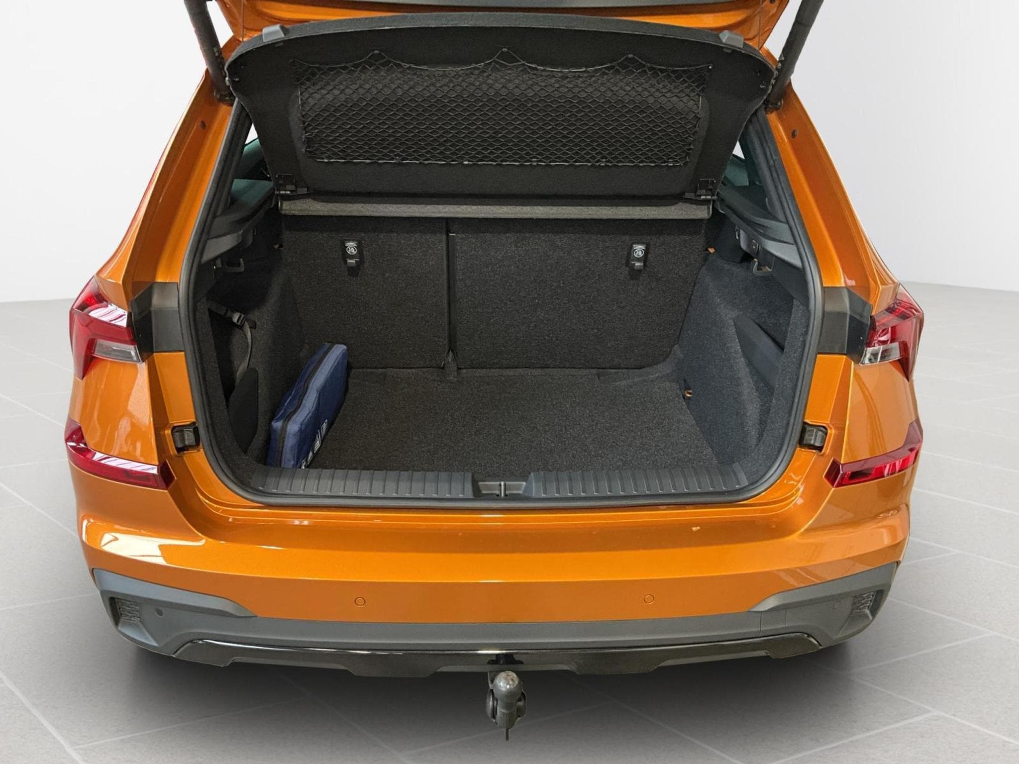 Skoda Kamiq Monte-Carlo+DSG+LED+LM18+P.Park&Go (2025) - Photo 20