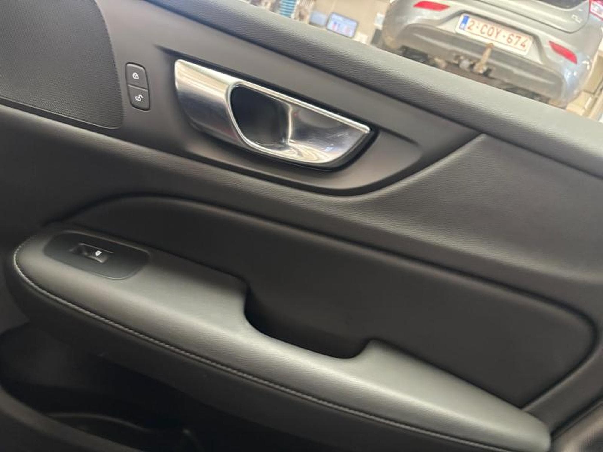 Volvo V60 B4 Core / Essence (2025) - Foto 21