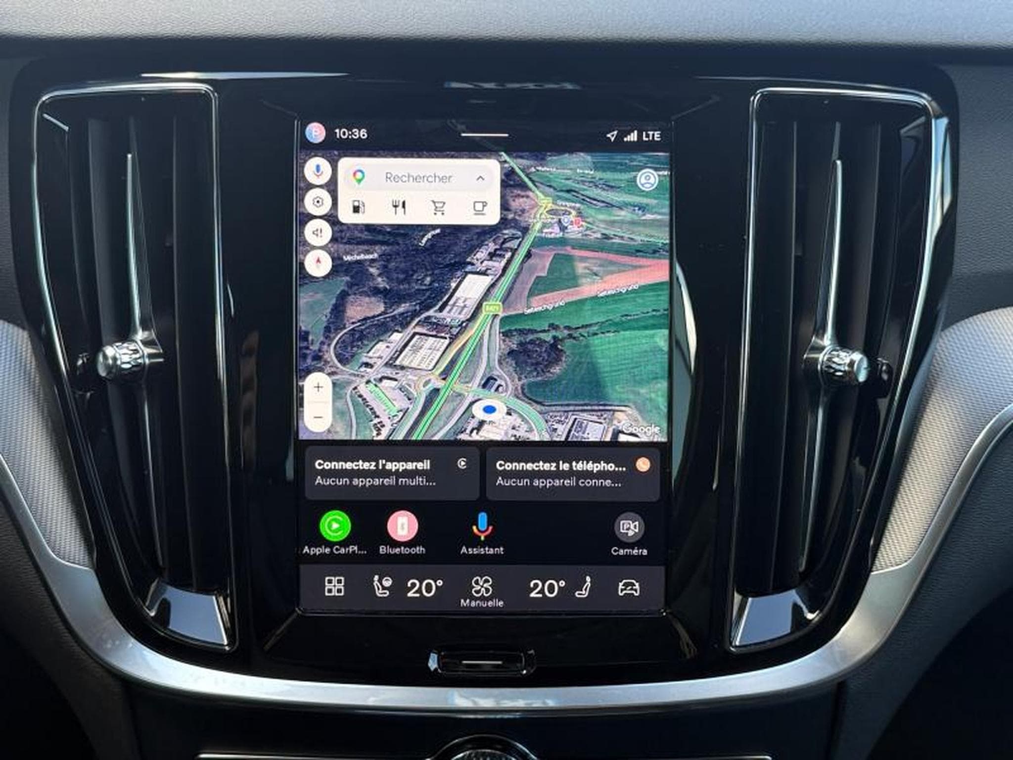 Volvo V60 B4 Plus Dark / Essence (2025) - Foto 16