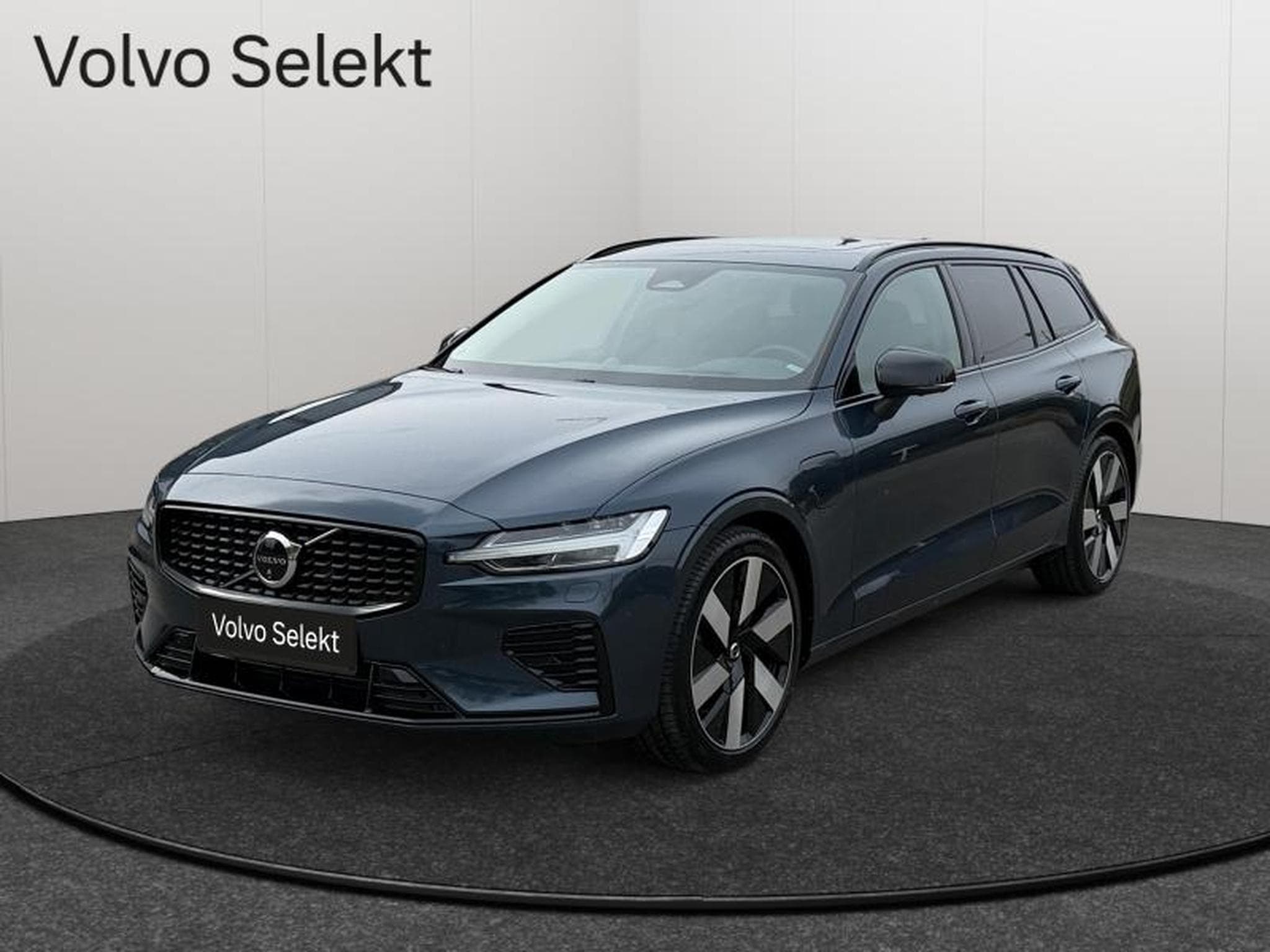 Volvo V60 T6 Ultra Dark / Hybride (2024) - Foto 1