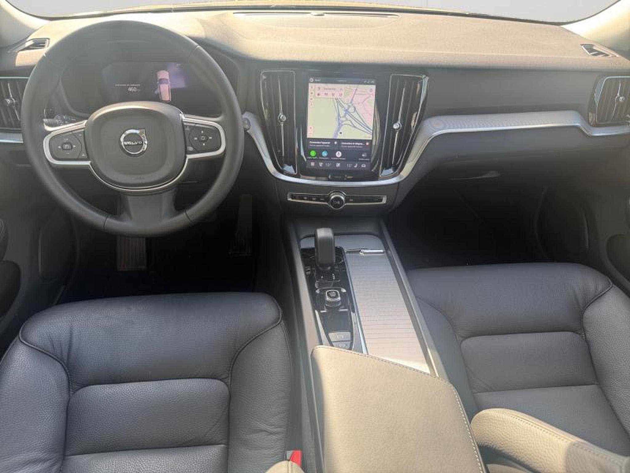 Volvo V60 B4 Core / Essence (2025) - Foto 3