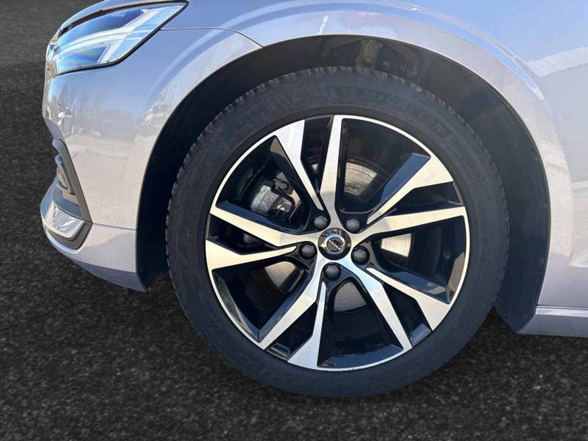 Volvo V60 B4 Core / Essence (2025) - Foto 14