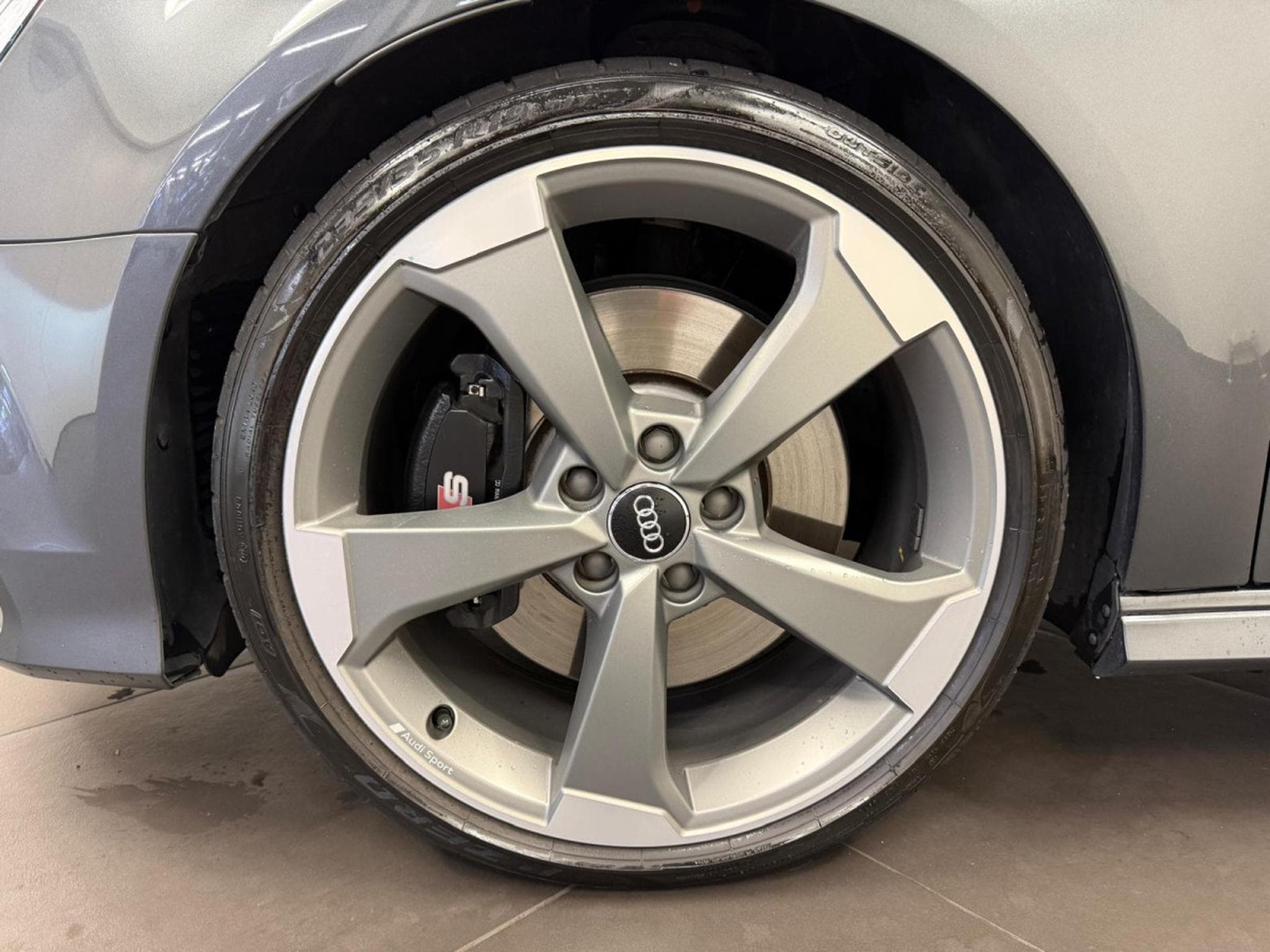 Audi S3 SB 2.0 TFSI quattro 300 CV / 221 kW S tronic (2019) - Photo 9