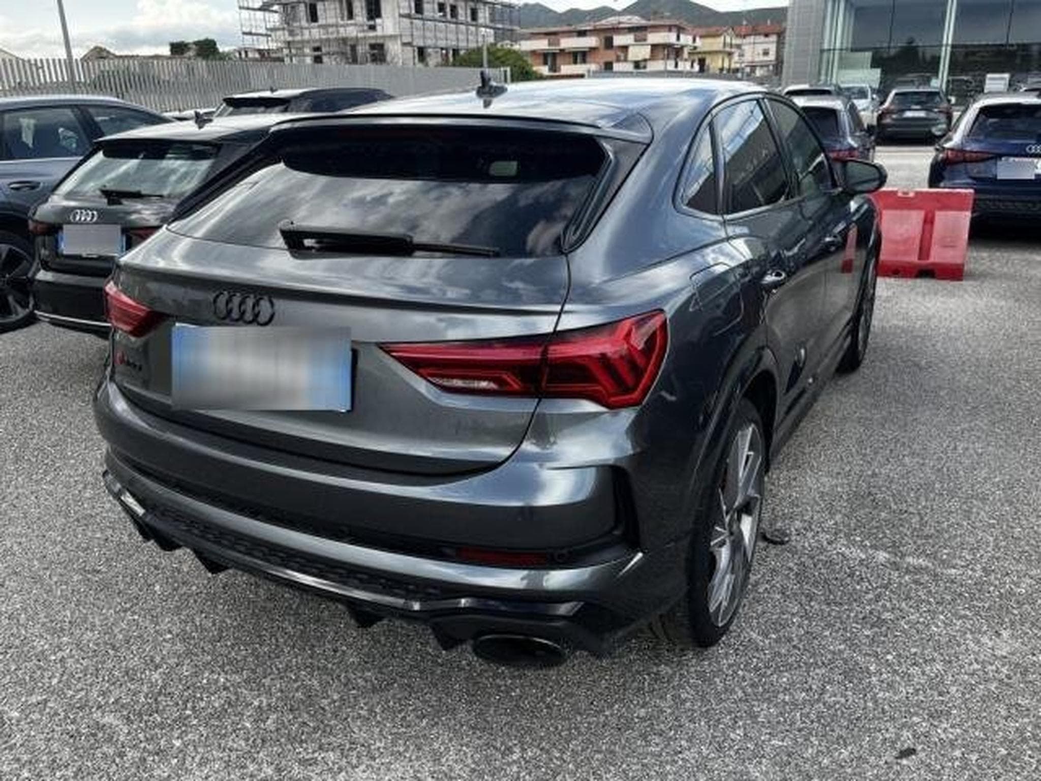 Audi RSQ3 Sportback 2.5 TFSI 400 cv Quattro S tronic (2023) - Photo 3