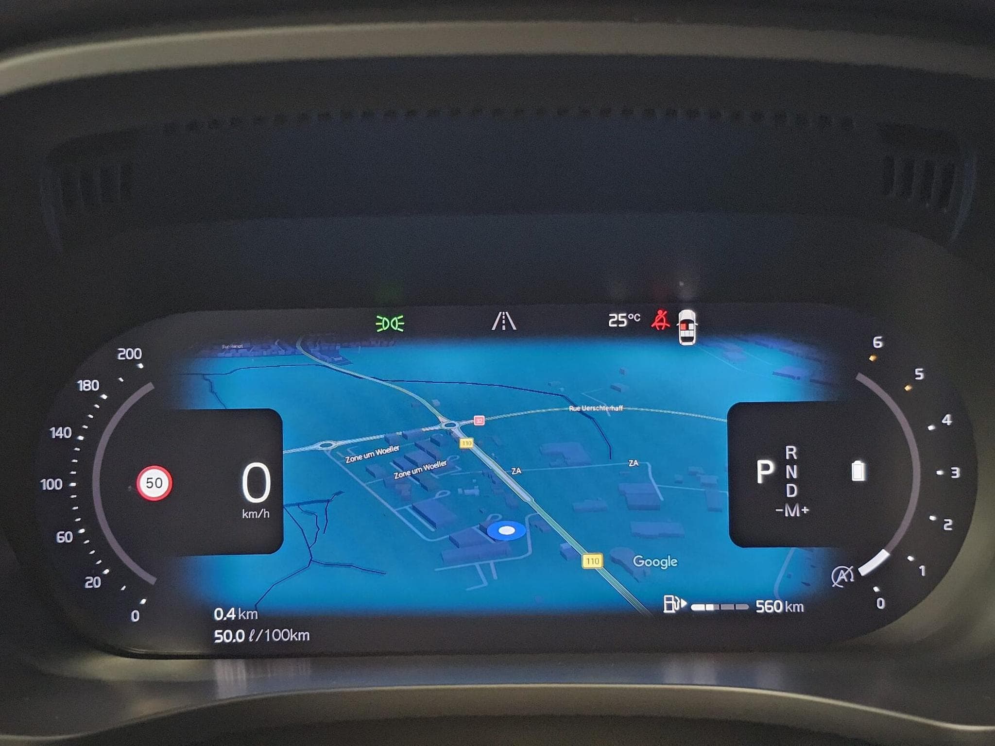 Volvo XC60 MOMENTUM 197 CV (2023) - Photo 9