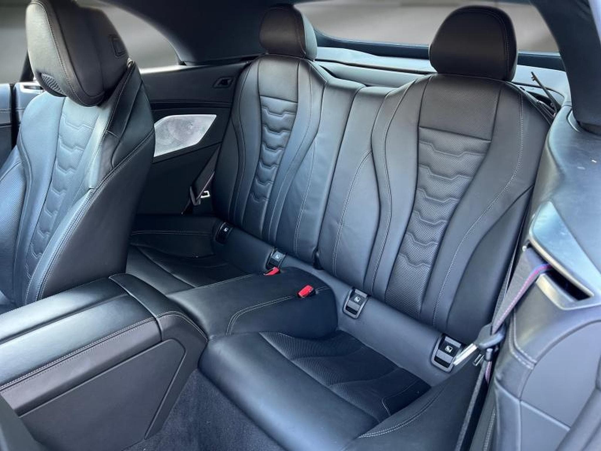 BMW Série 8 Cabriolet M850iA xDrive 530ch 44cv (2021) - Photo 5