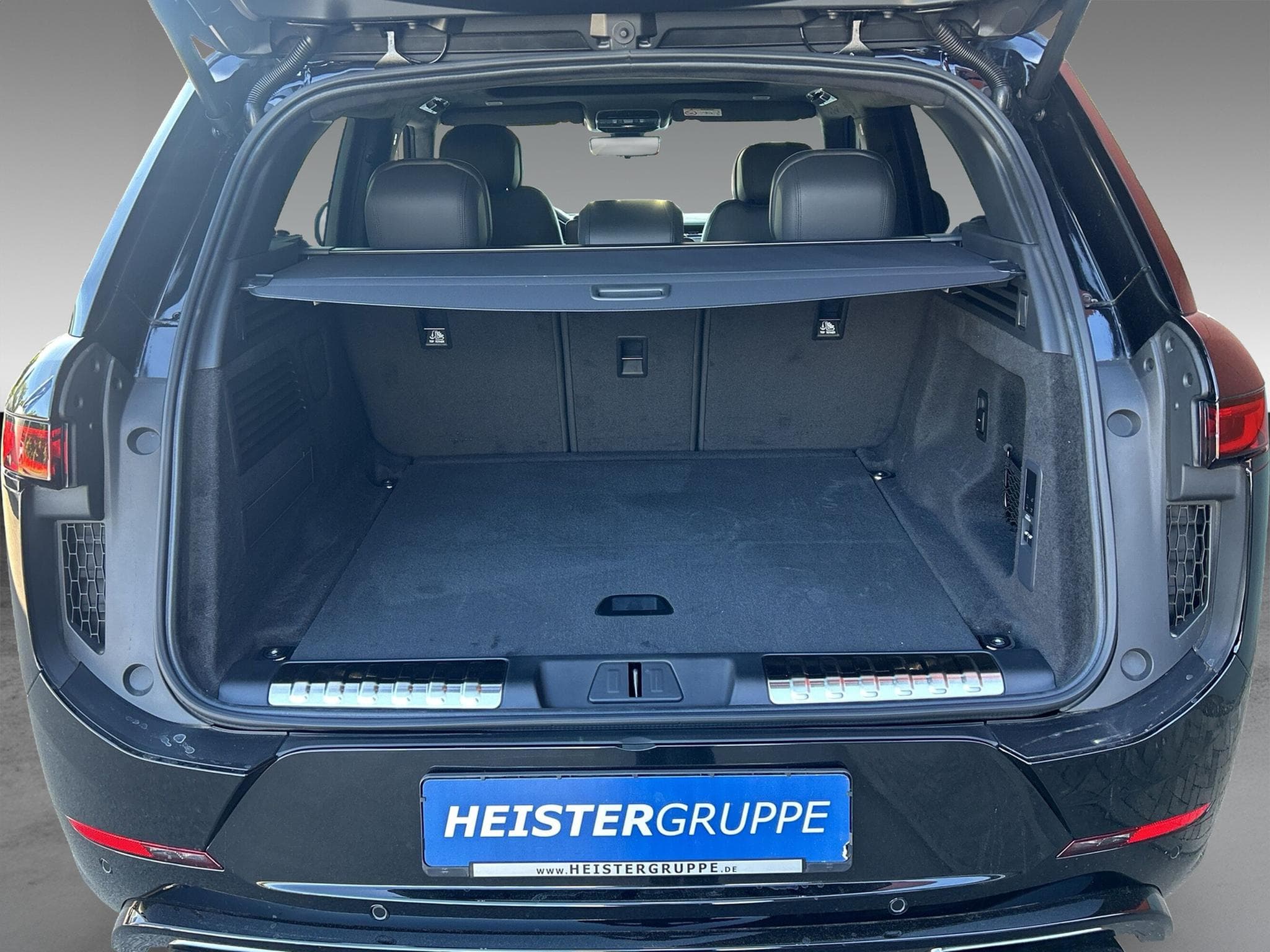 Land-Rover Range Rover Sport P550e PHEV Autobiography +AHK+KomfortPaket (2026) - Photo 11