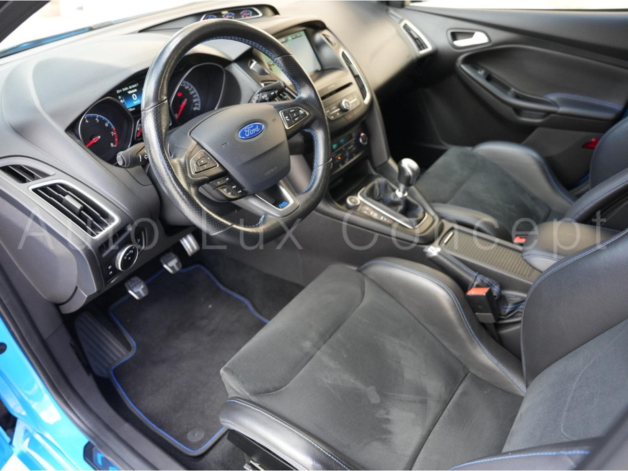 Ford Focus RS 2.3 EcoBoost Pack RS Performance (2016) - Photo 5