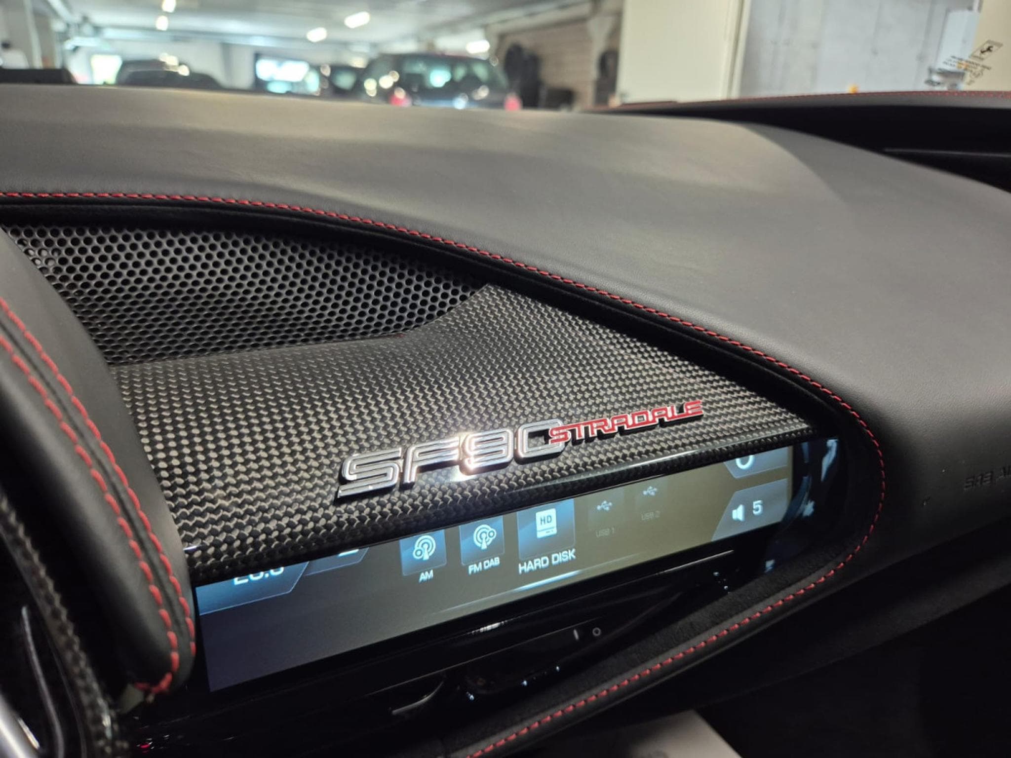 Ferrari SF90 DAYTONA RACING SEATS FULL ELECTRIC CARBON LIFT JBL (2022) - Photo 10