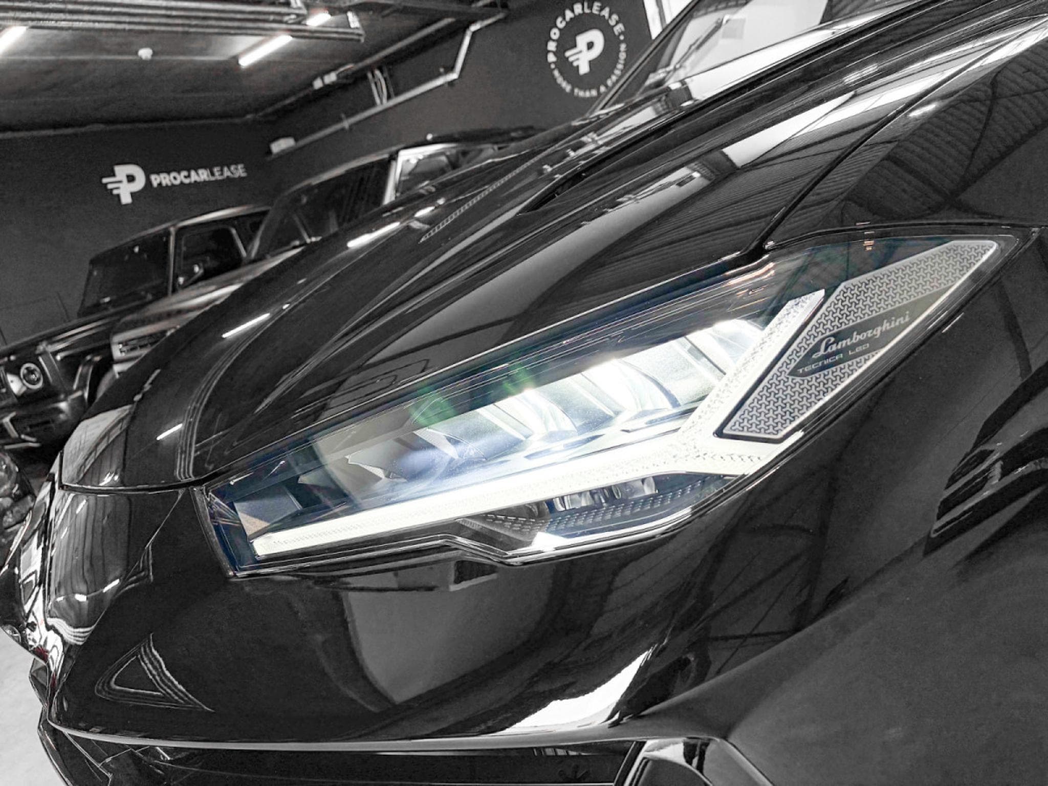 Lamborghini Urus URUS S / CARBON/ 3D/ VAT REF/VOLL (2025) - Photo 14