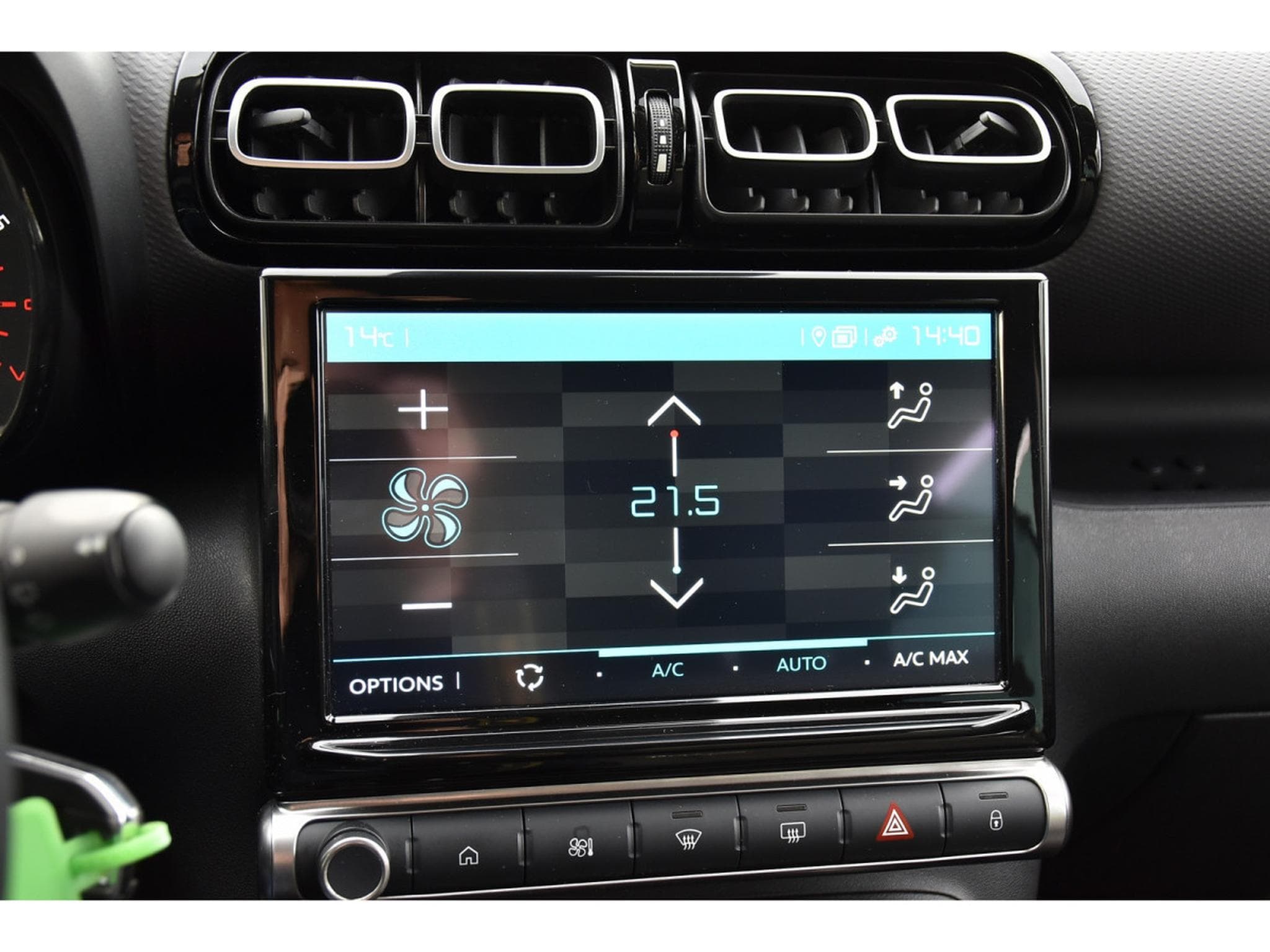 Citroën C3 Aircross 1.2 PureTech 110 C-Series CLIMA REGUL GPS (2023) - Photo 14