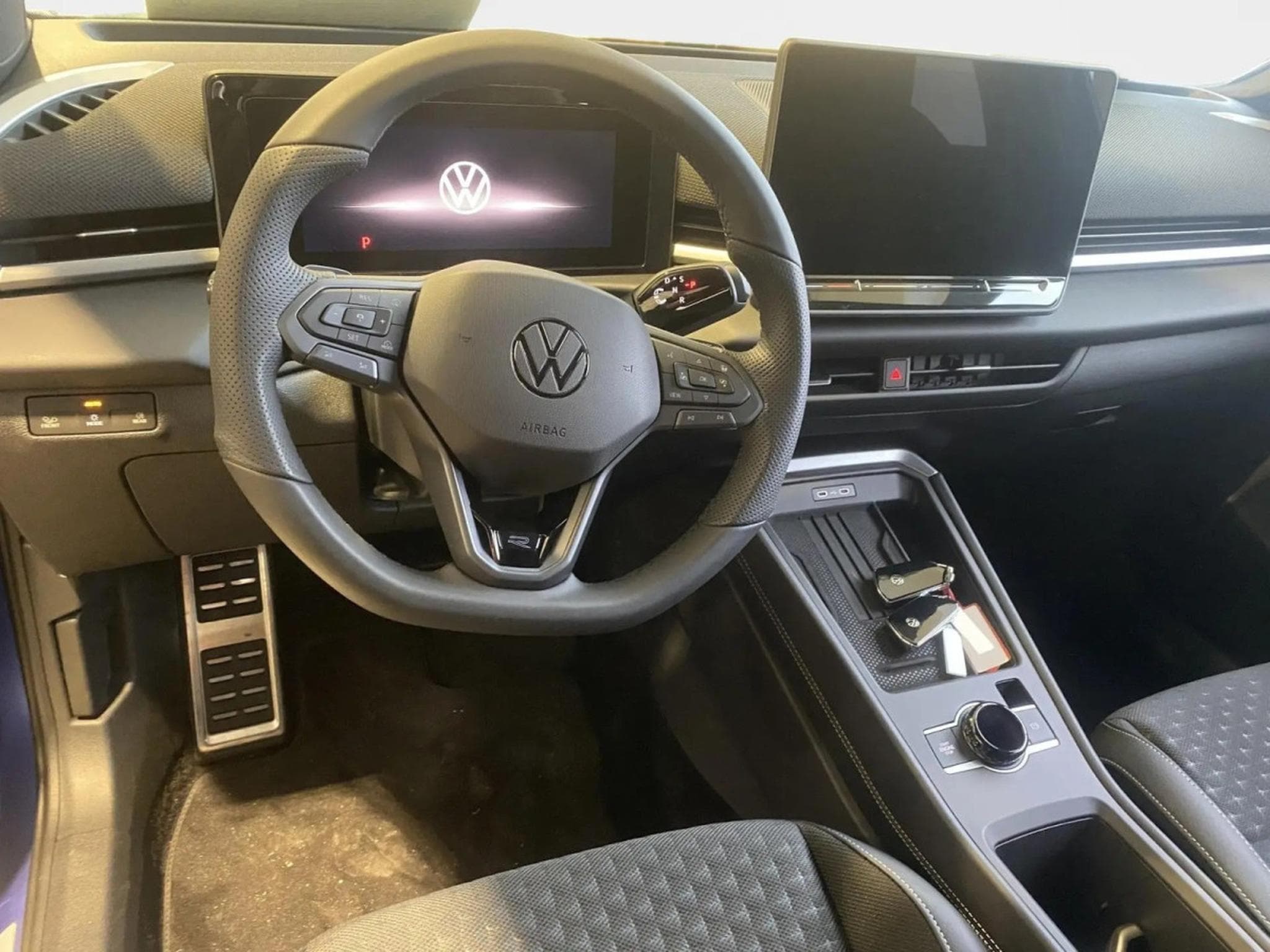 VW T-Roc R-Line 1.5 eTSI 110KW-150CV DSG7 *** New Model - 2026 *** (2026) - Photo 9