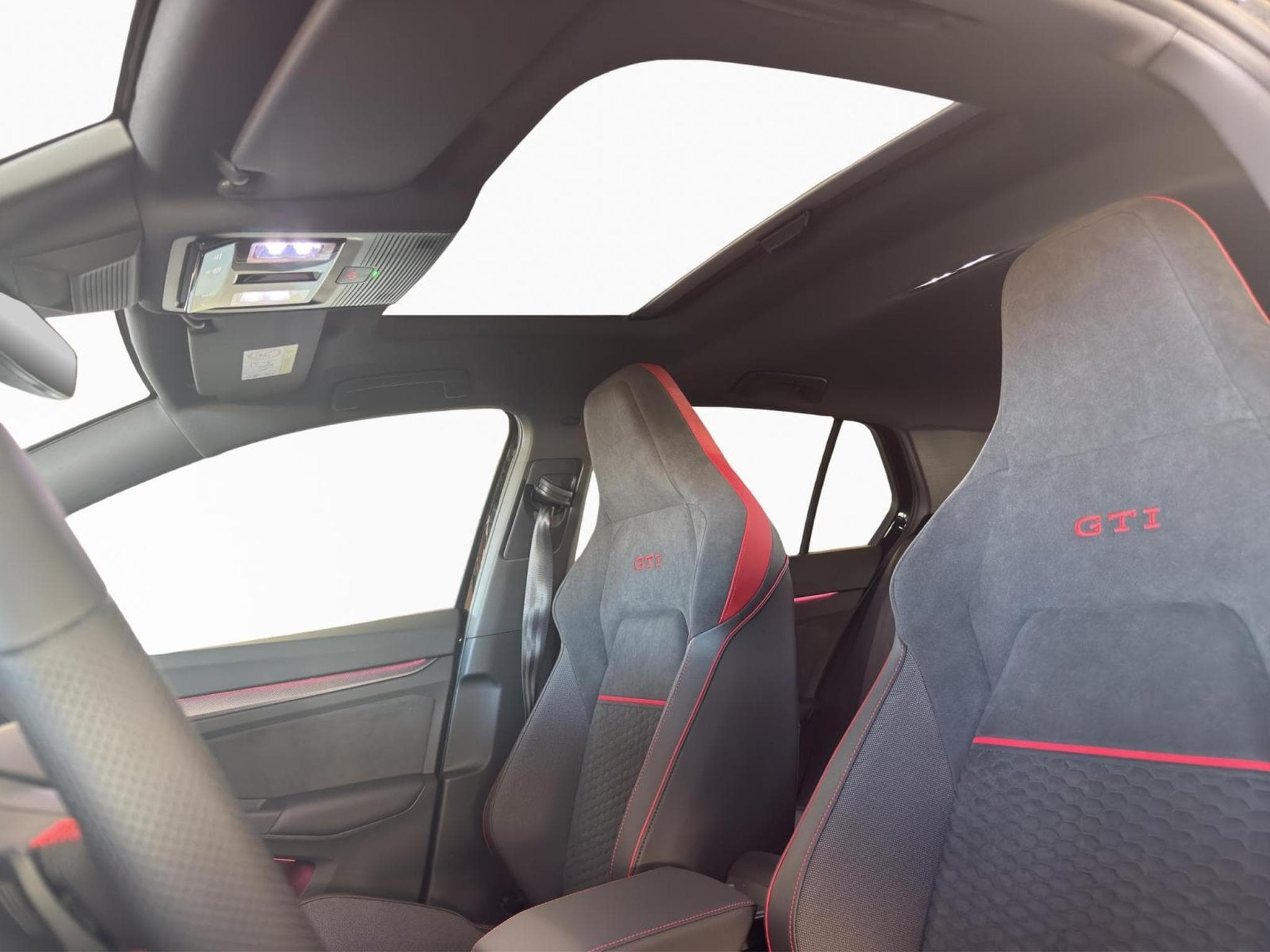 VW Golf CLUBSPORT (2025) - Photo 15