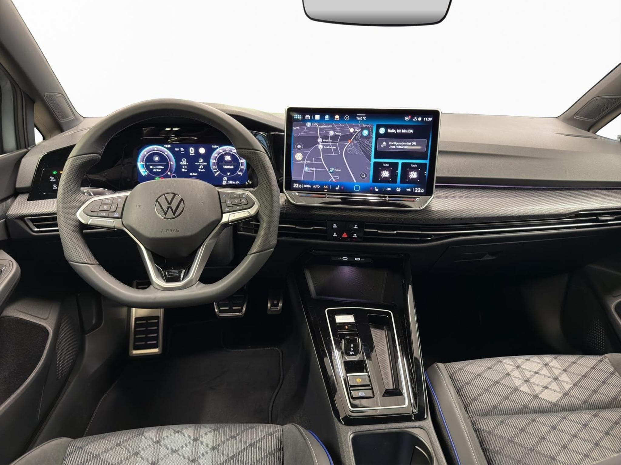 VW Golf LIFE (2026) - Photo 2