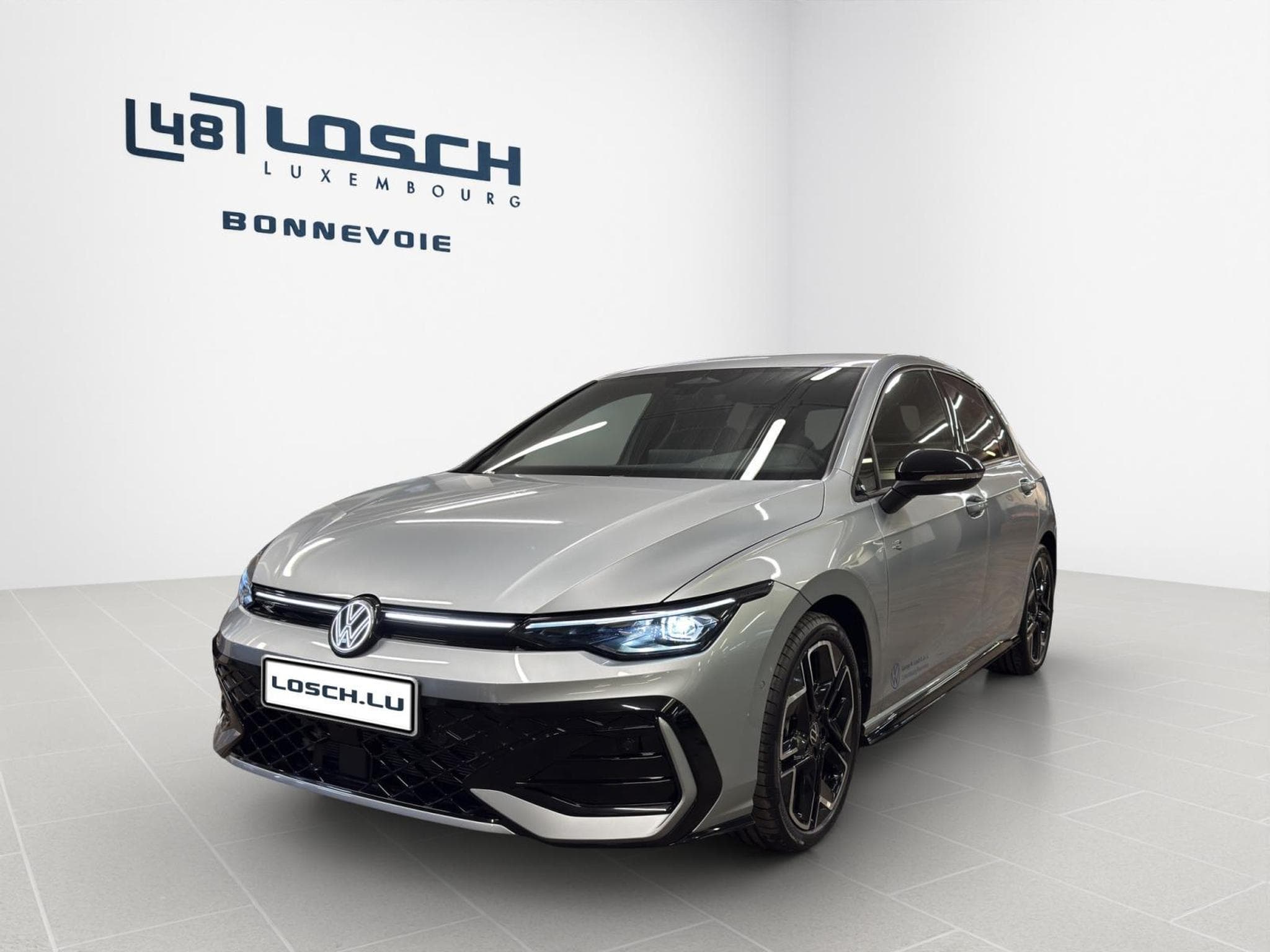 VW Golf LIFE (2026) - Photo 3
