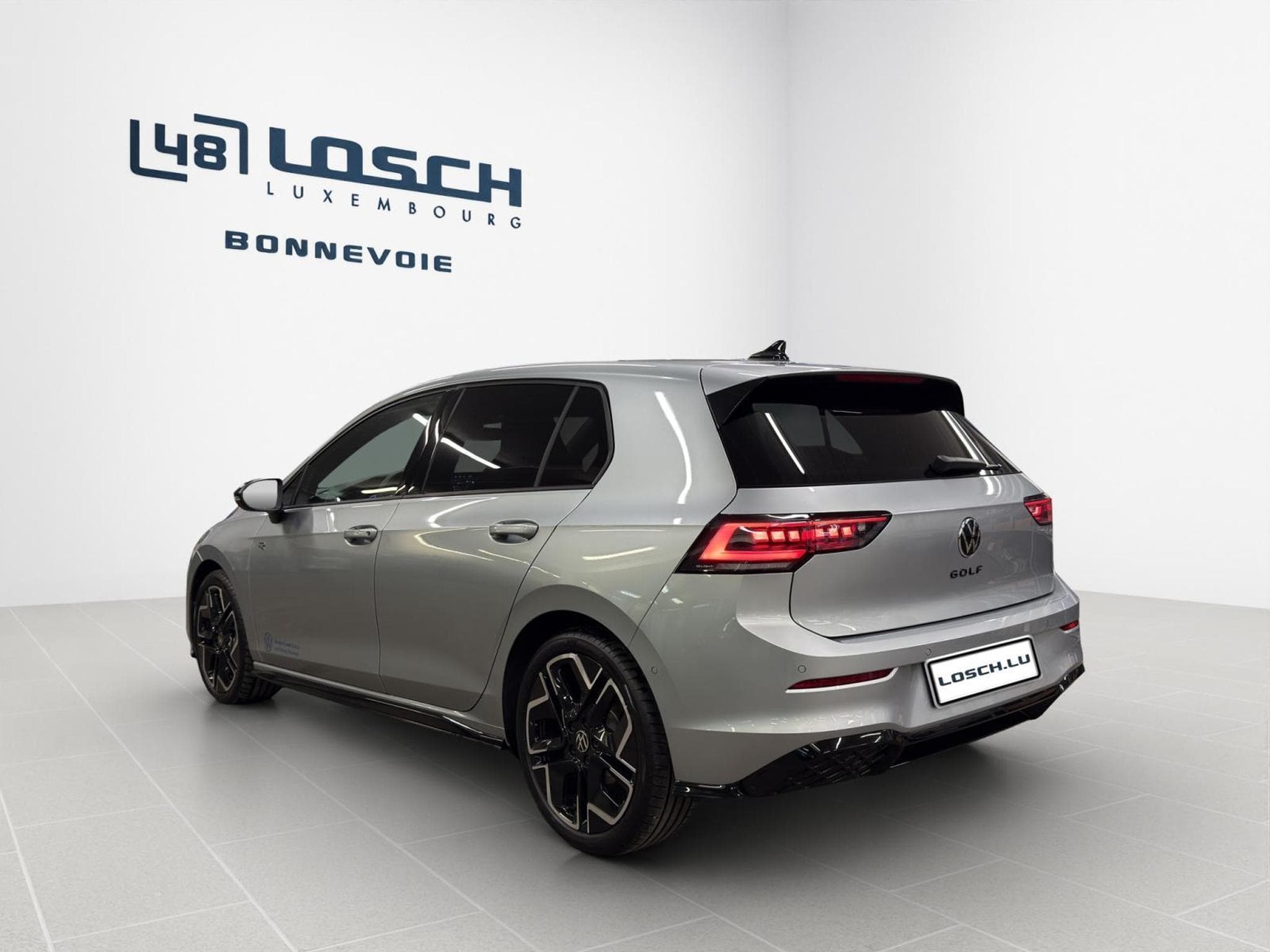 VW Golf LIFE (2026) - Photo 6