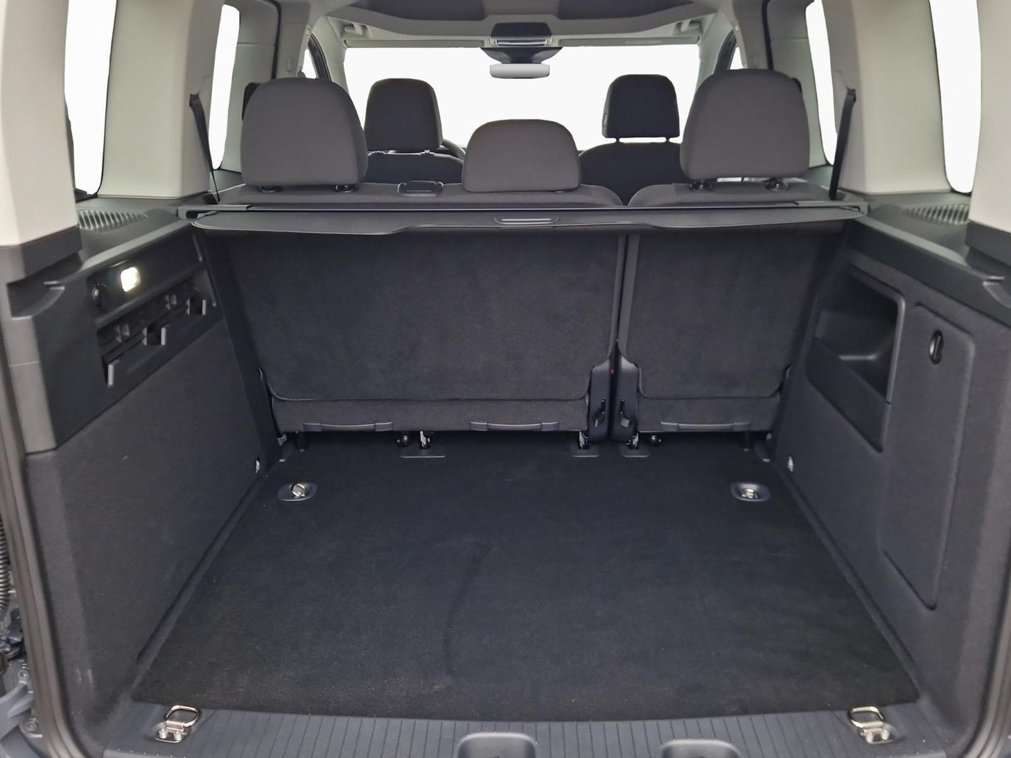 VW Caddy CADDY (2026) - Photo 16