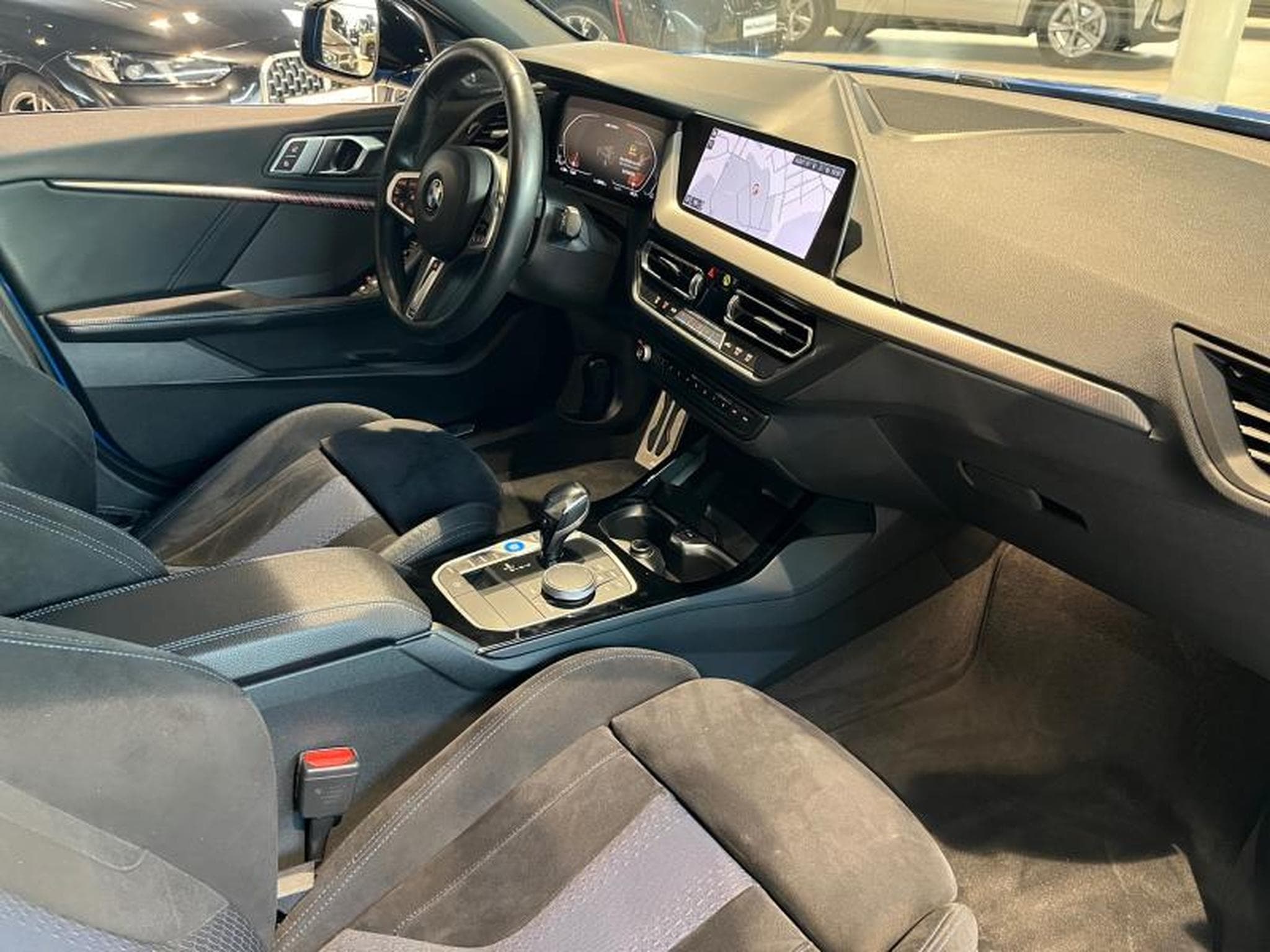 BMW M135 M135i xDrive (2020) - Foto 10