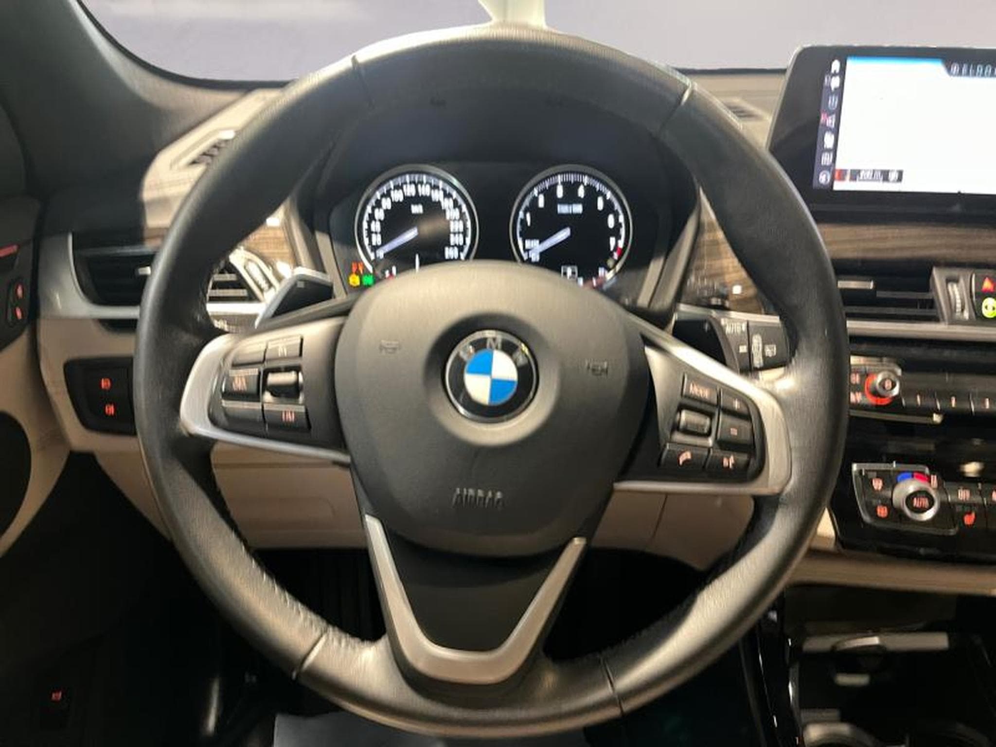 BMW X1 X1 sDrive20i (2020) - Foto 17