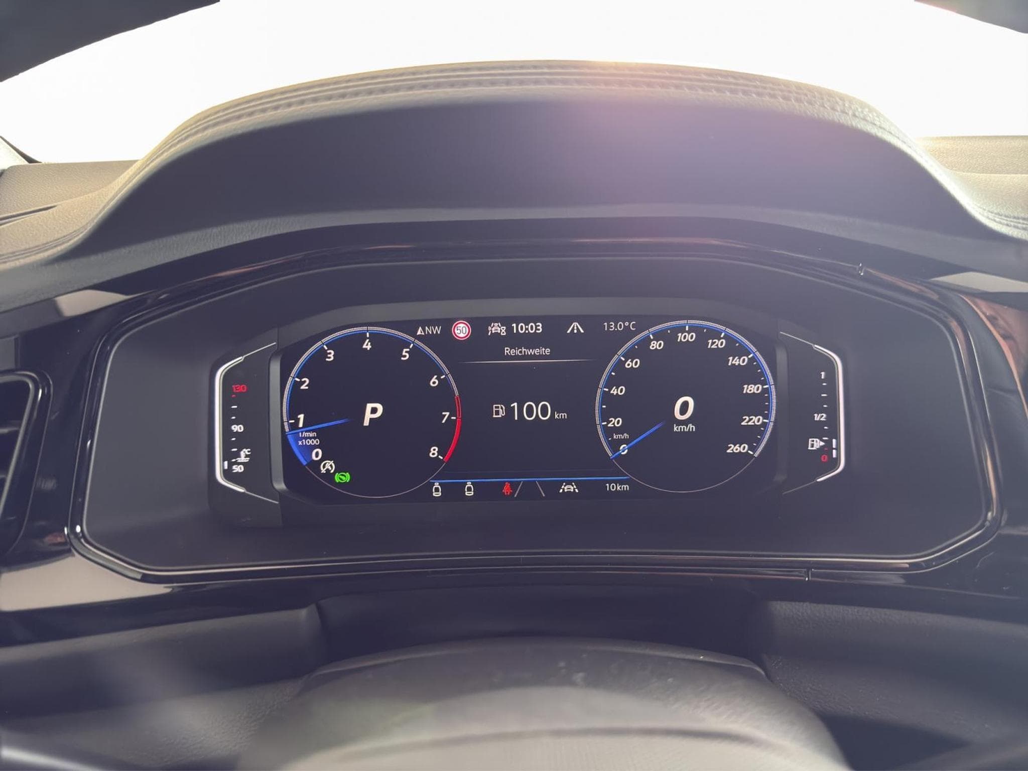 VW T-Roc R-LINE (2026) - Photo 11