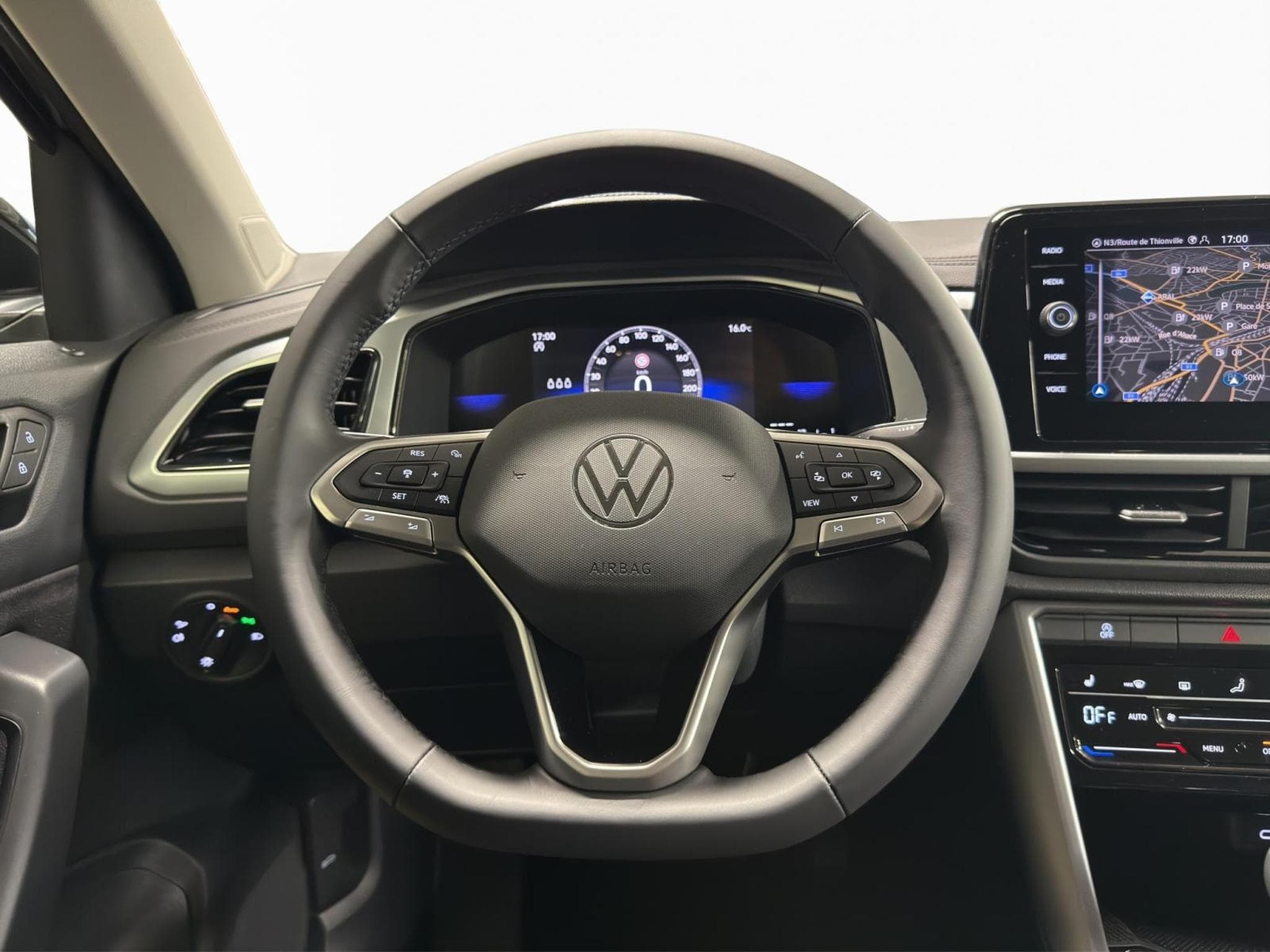 VW T-Roc LIFE (2026) - Photo 10