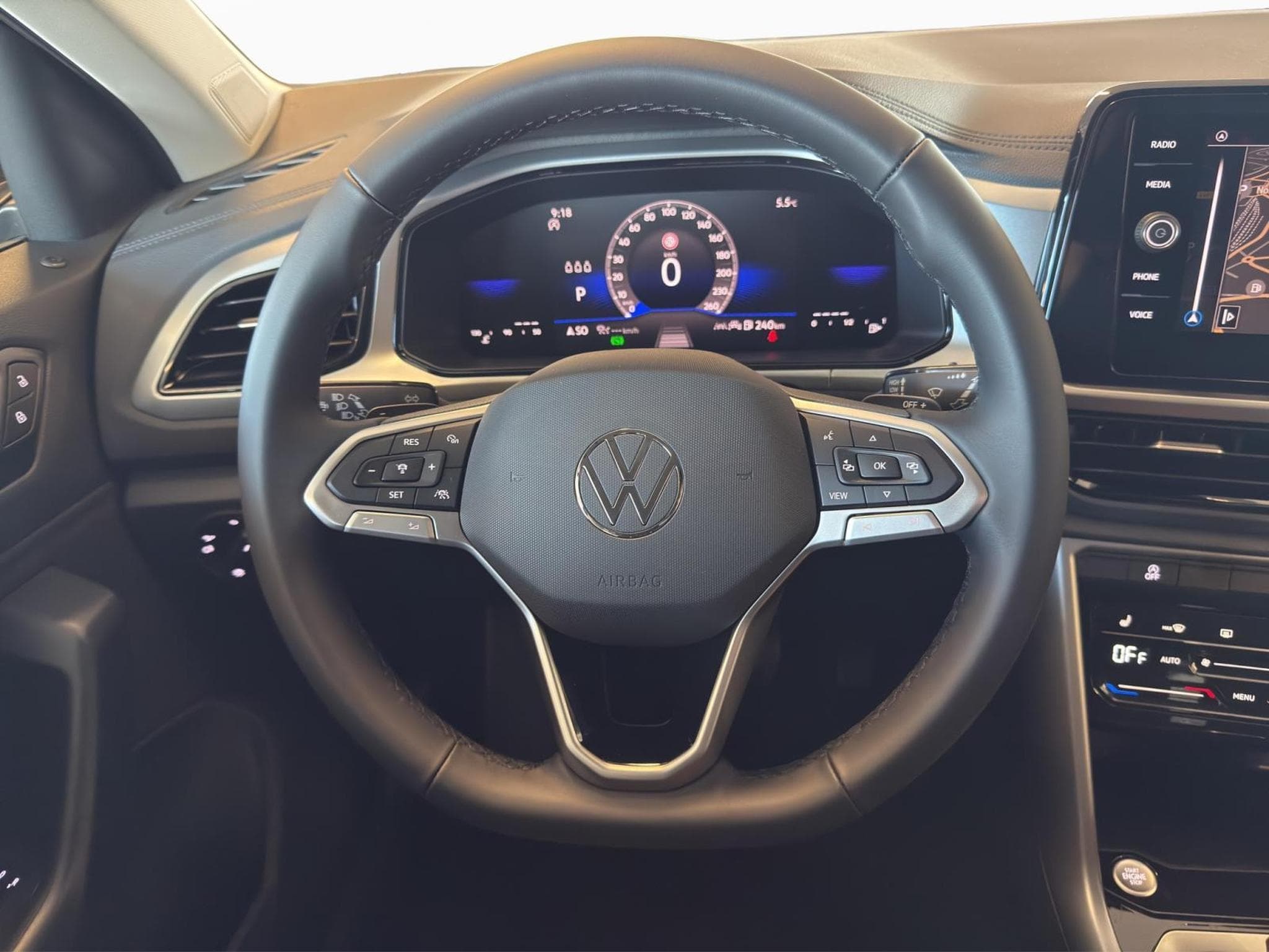 VW T-Roc LIFE (2026) - Photo 10