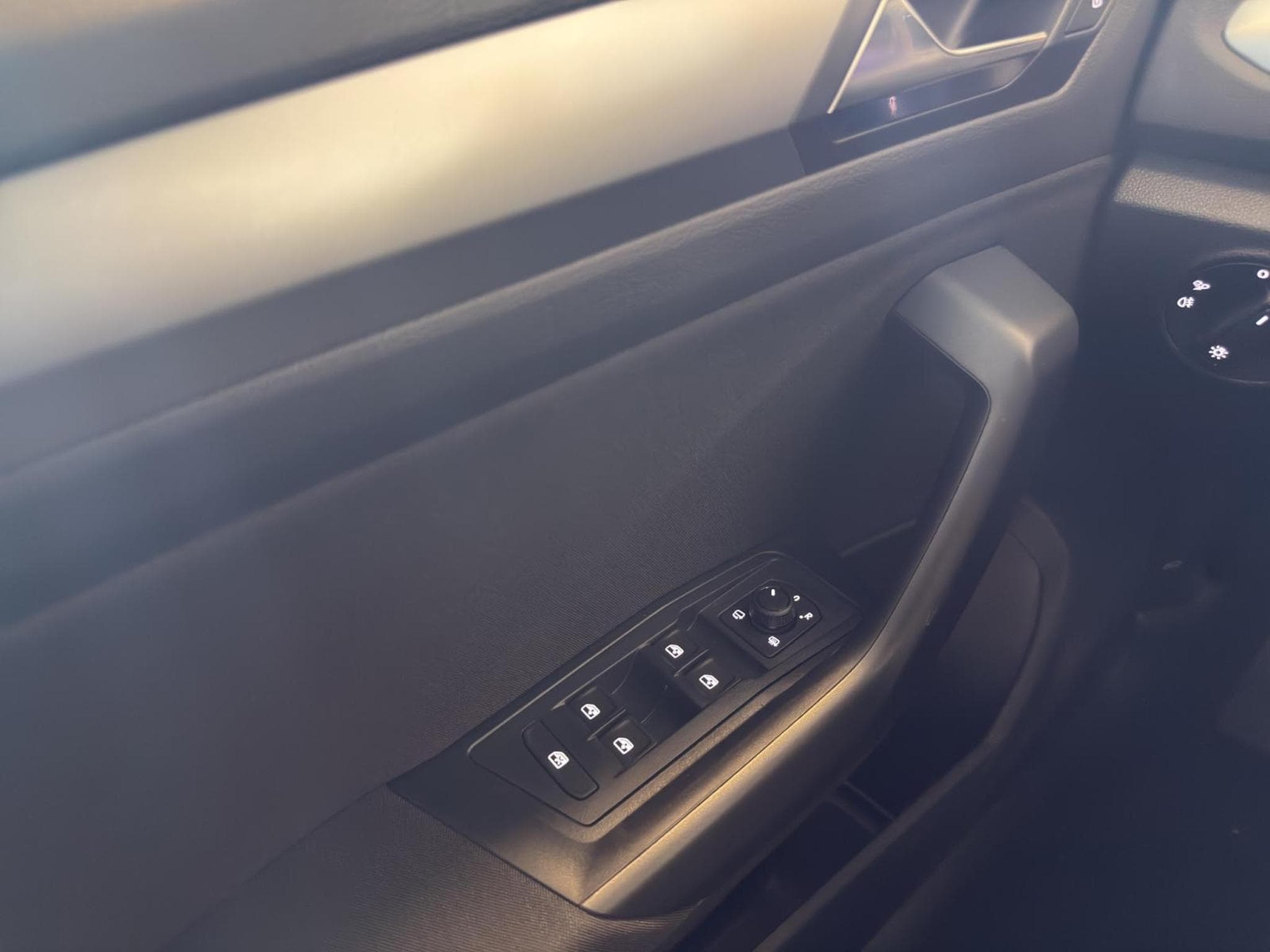 VW T-Roc LIFE (2026) - Photo 14
