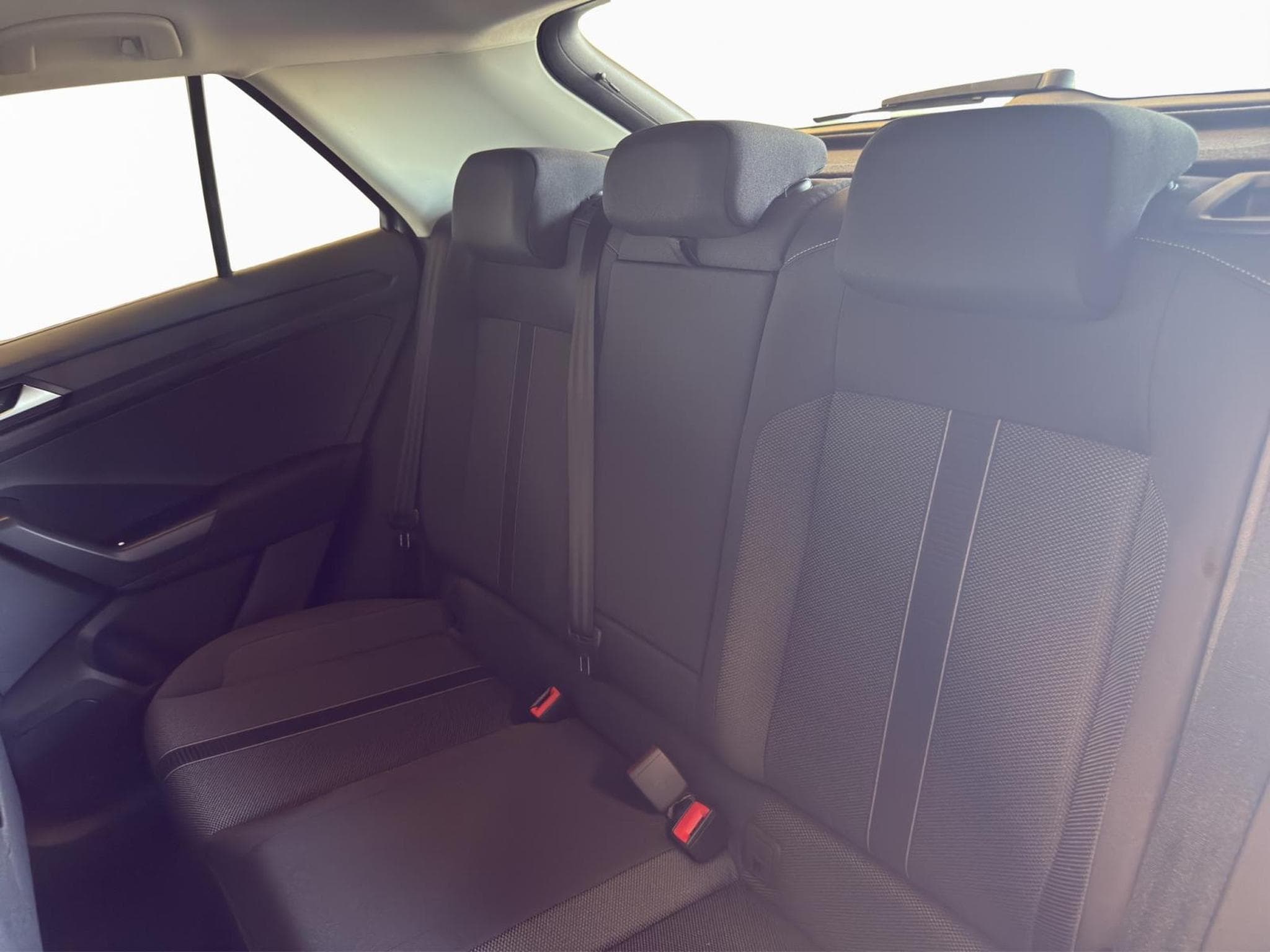 VW T-Roc LIFE (2026) - Photo 16
