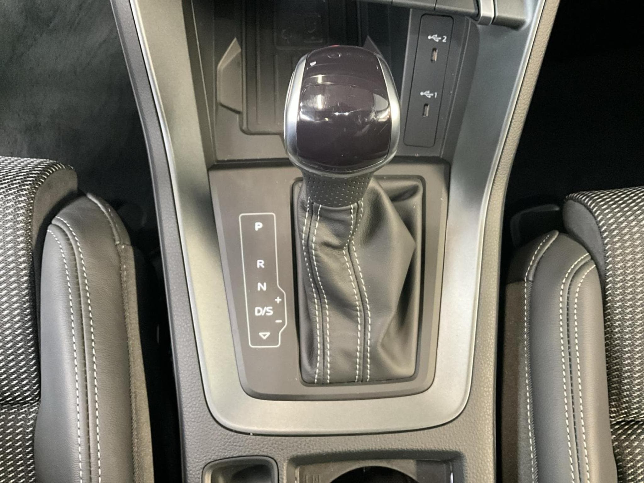 Audi Q3 SB+S-line+Quattro+S-Tronic+P.Premium+Pano+StandHeizung (2025) - Photo 12