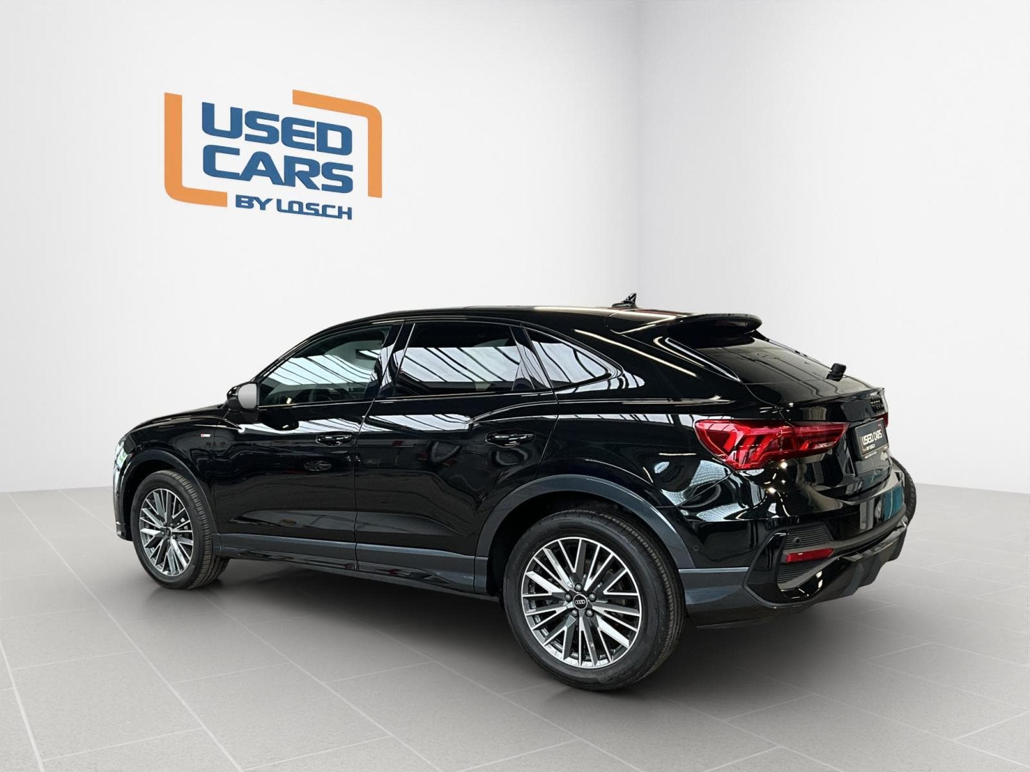 Audi Q3 SB+S-line+Quattro+S-Tronic+P.Premium+Pano+StandHeizung (2025) - Photo 5