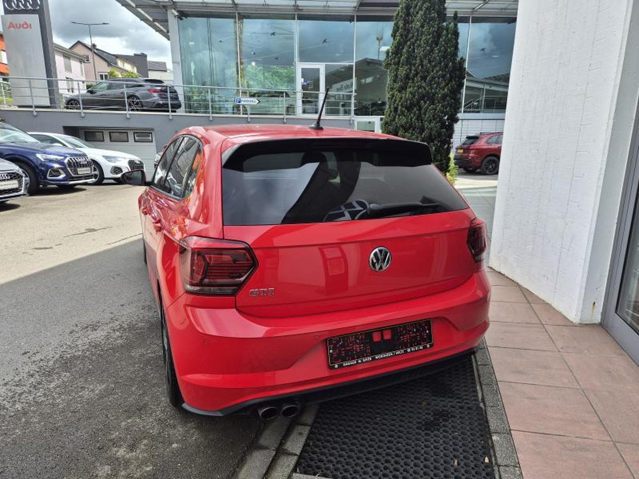 VW Polo 2.0 TSI DSG (2018) - Photo 12