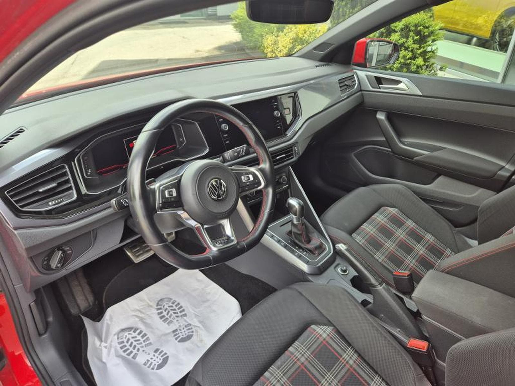 VW Polo 2.0 TSI DSG (2018) - Photo 7